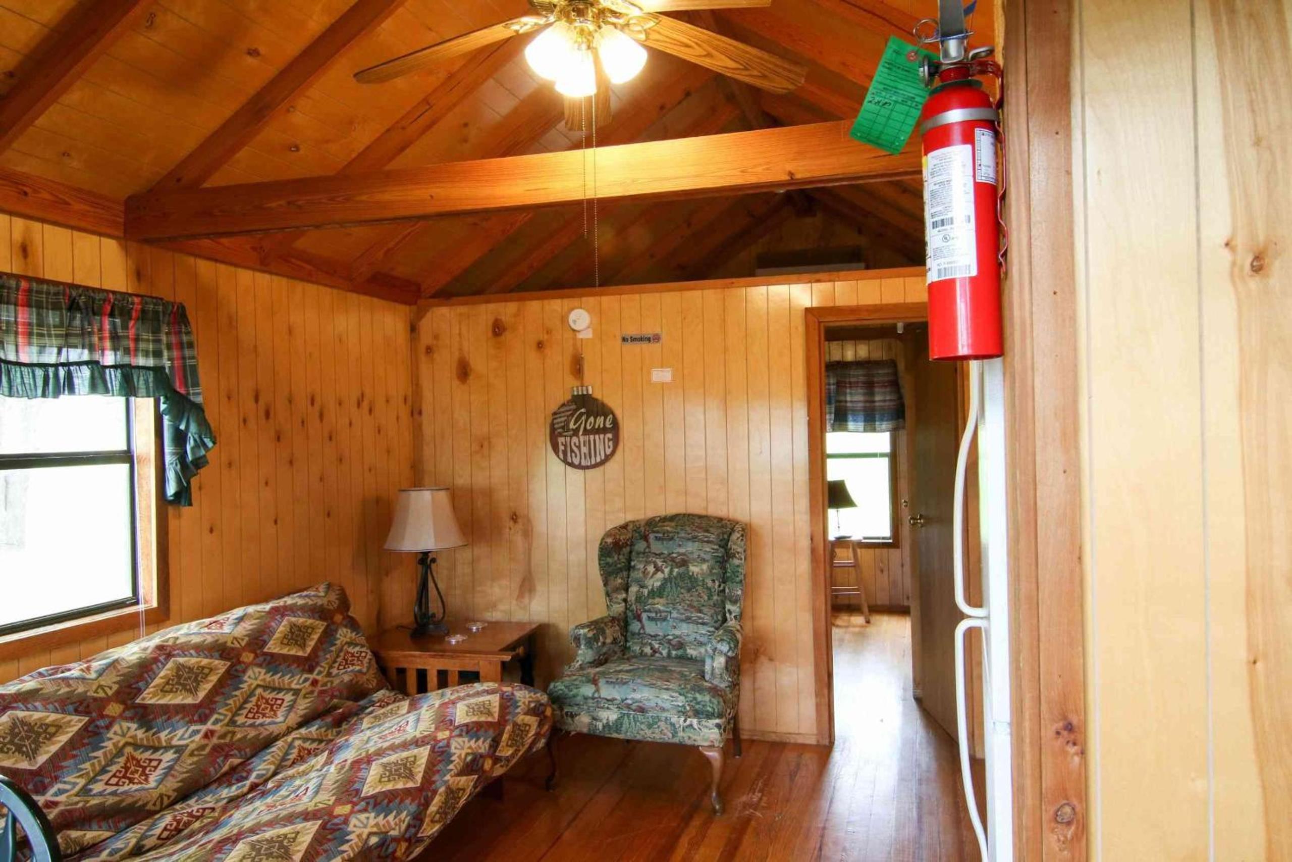 Lakefront Cedar Cabin - 7 view 4