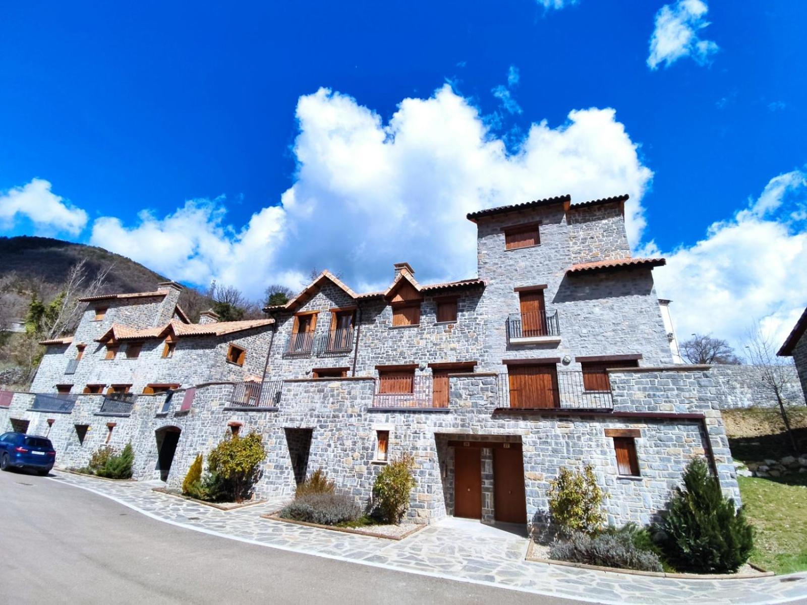 Casa Balcón de Los Pirineos - Gavín Biescas view 5