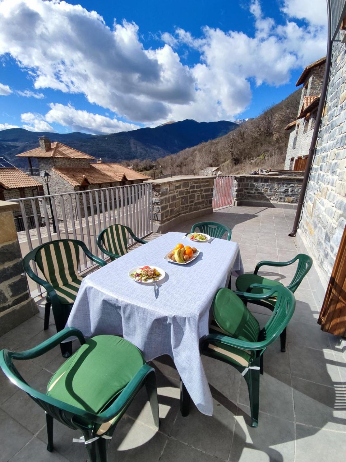 Casa Balcón de Los Pirineos - Gavín Biescas view 3