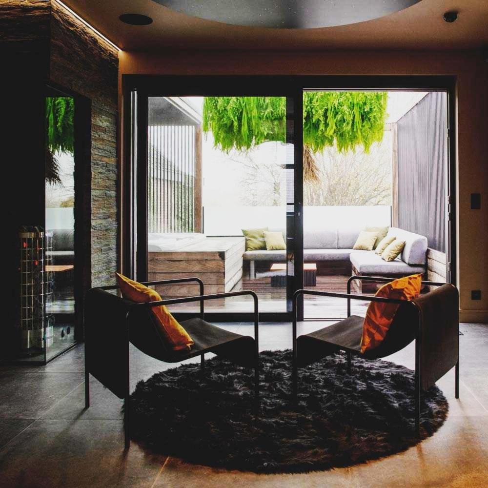 SUBSTANTIEL - Luxury Rooms & Wellness Suite