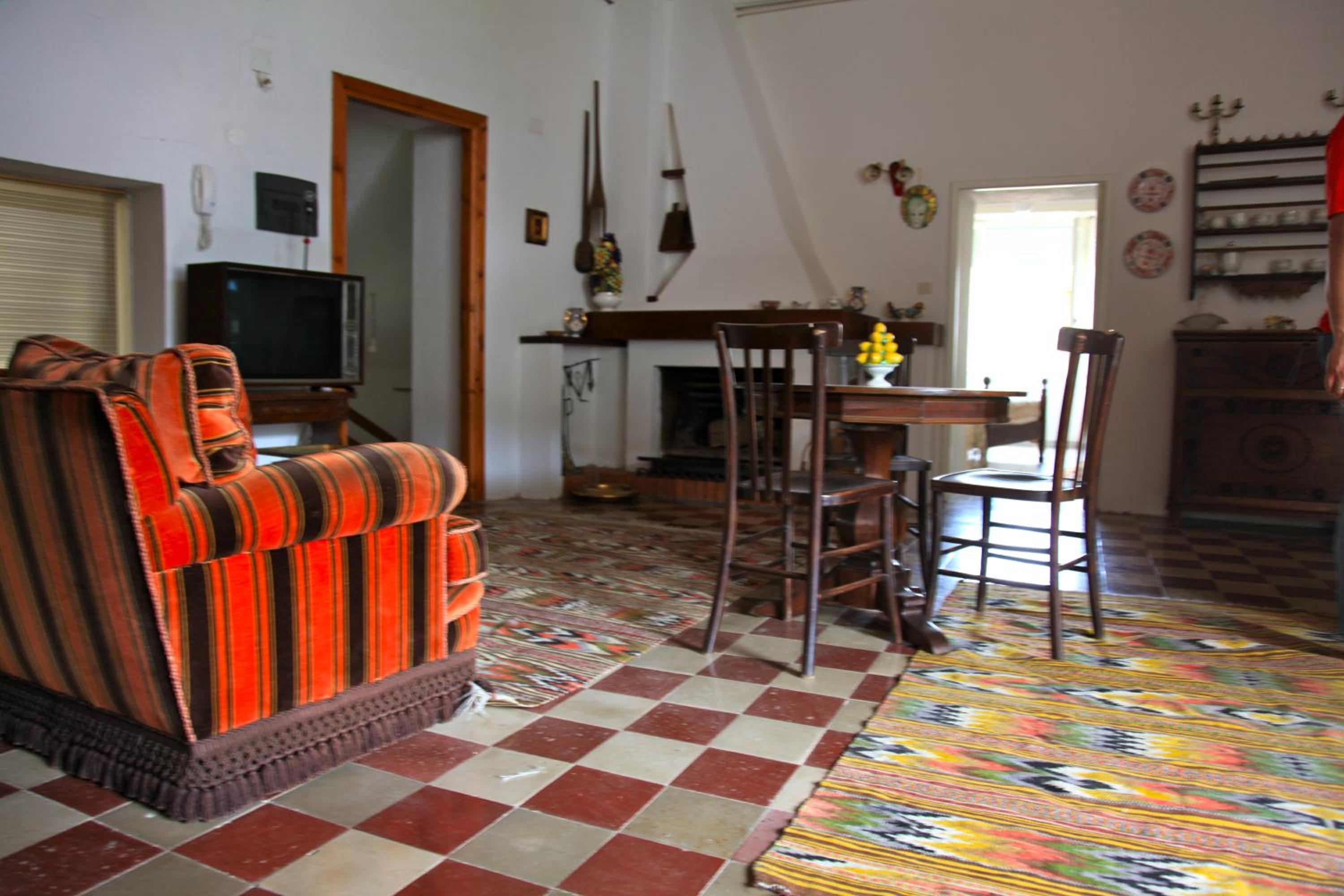 Photo 12