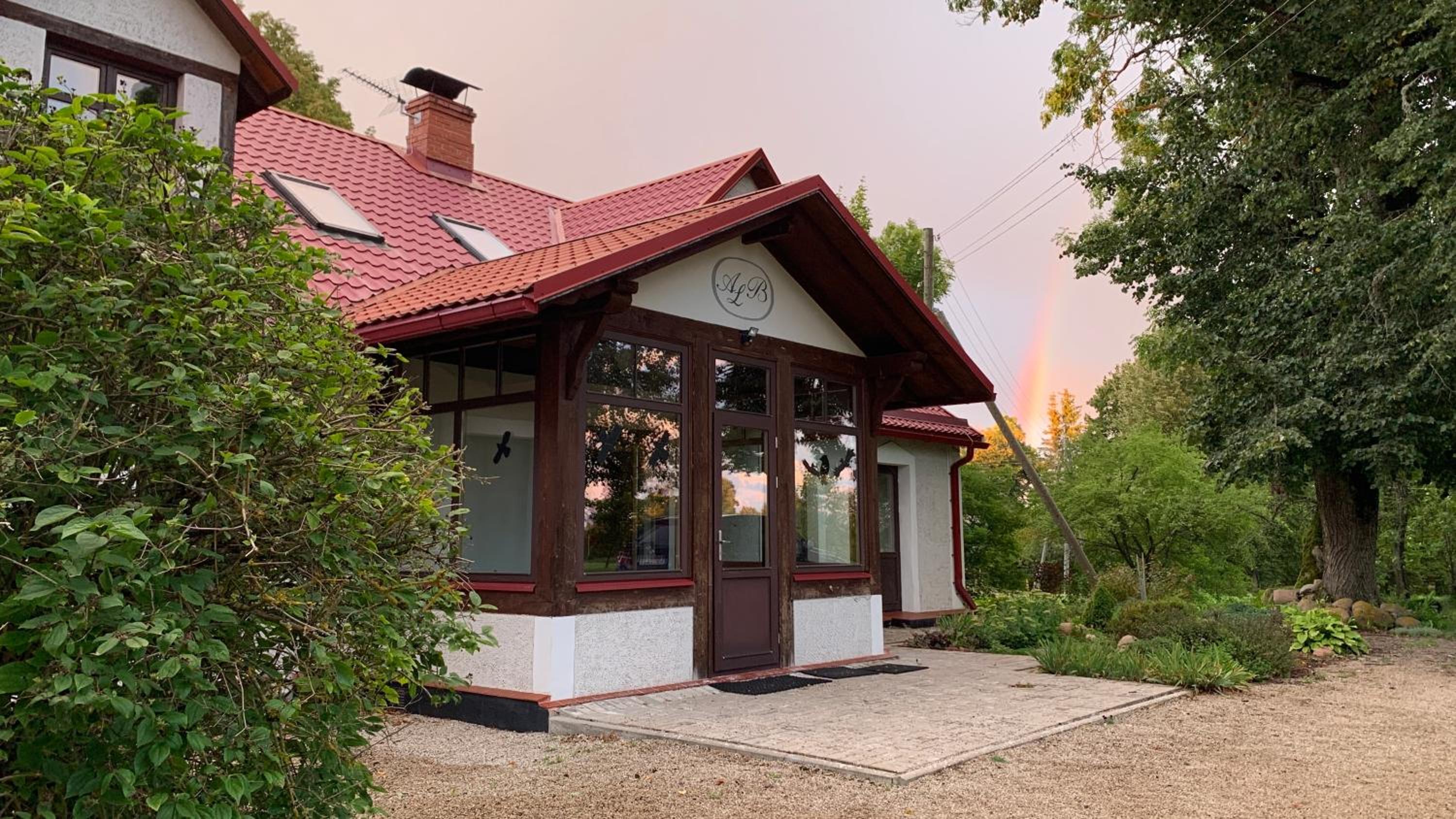 Lielvirbu viesu māja