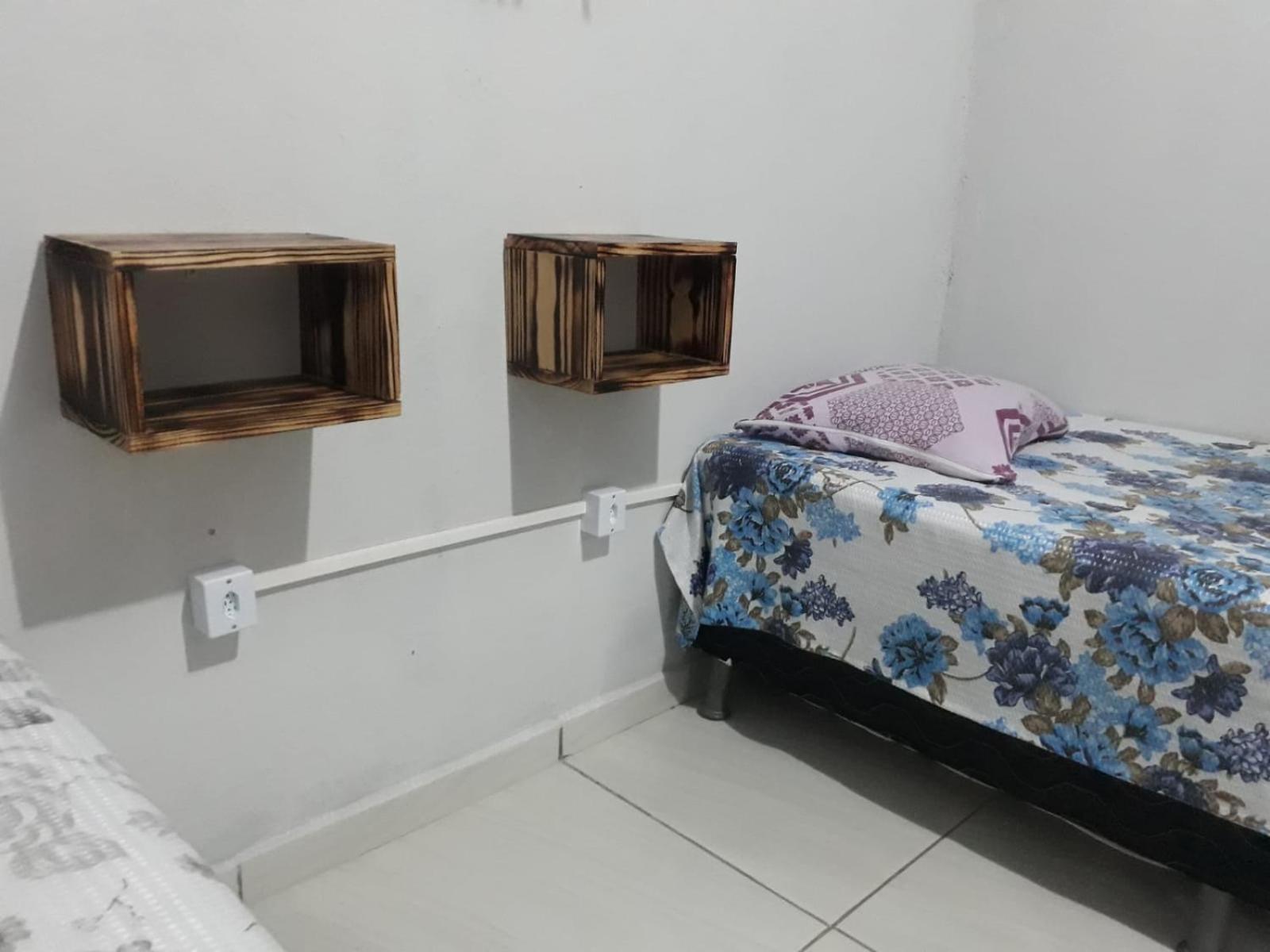 Pousada Sitio do Terrão a 500 metros da BR 040 e a 10 minutos da Prainha
