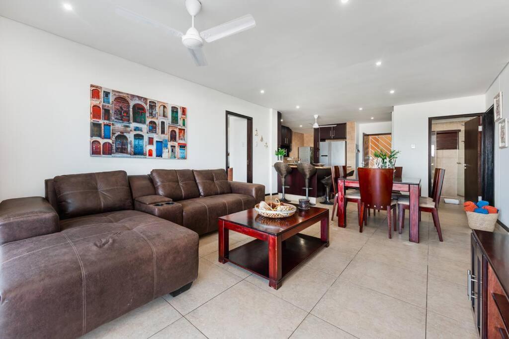 G1Bermuda-Oasis on Willard Beach
