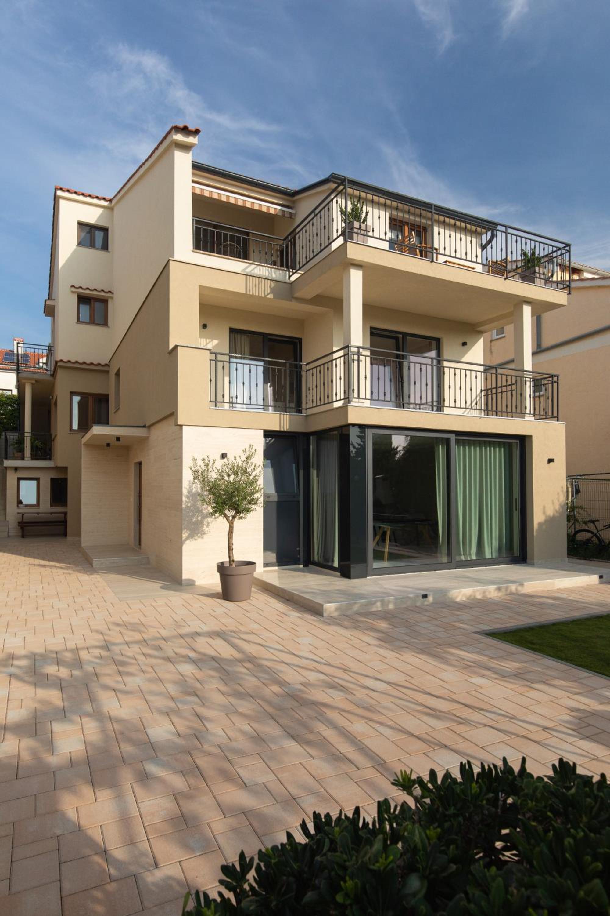 Apartments Morozin view 5