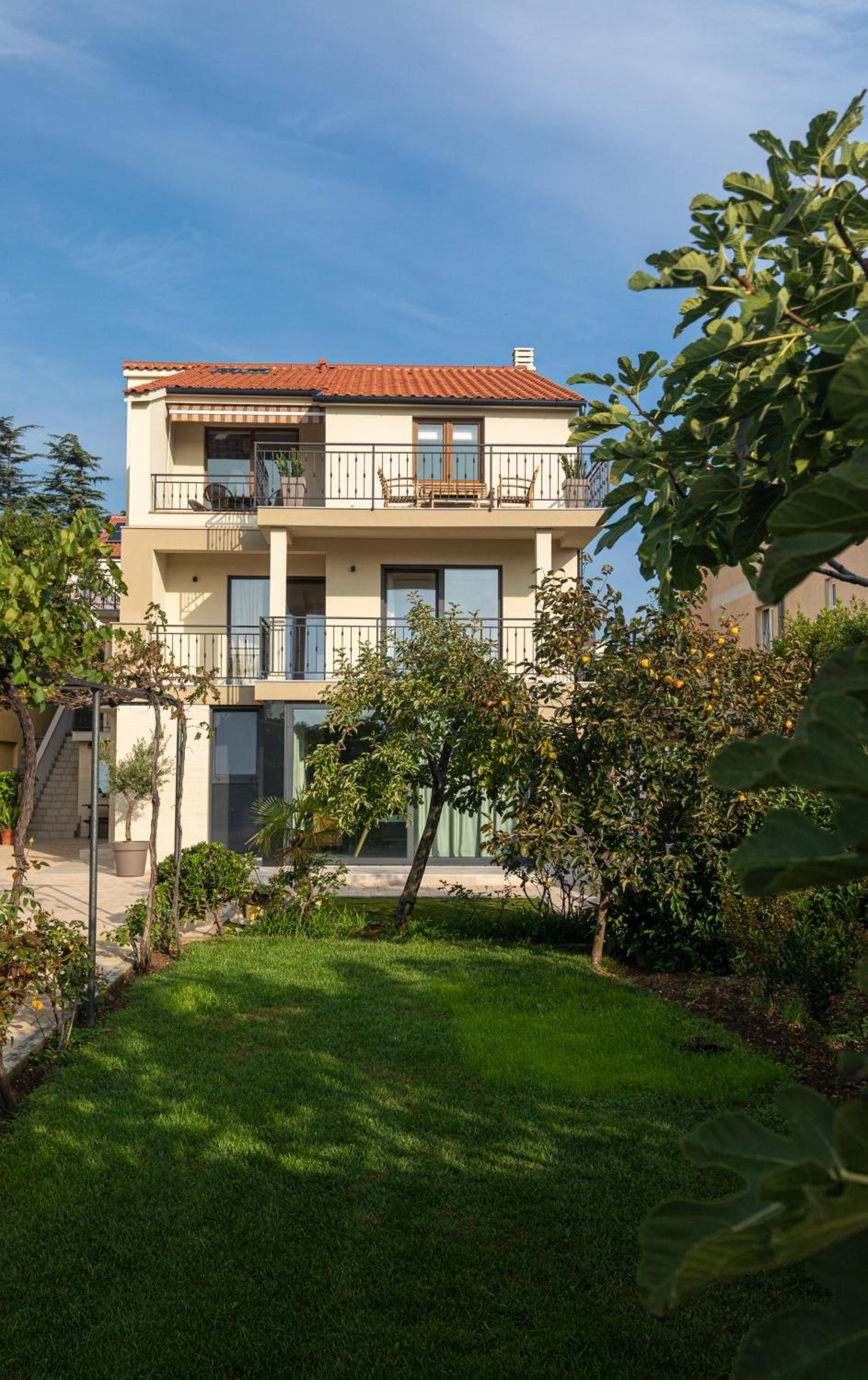 Apartments Morozin view 3