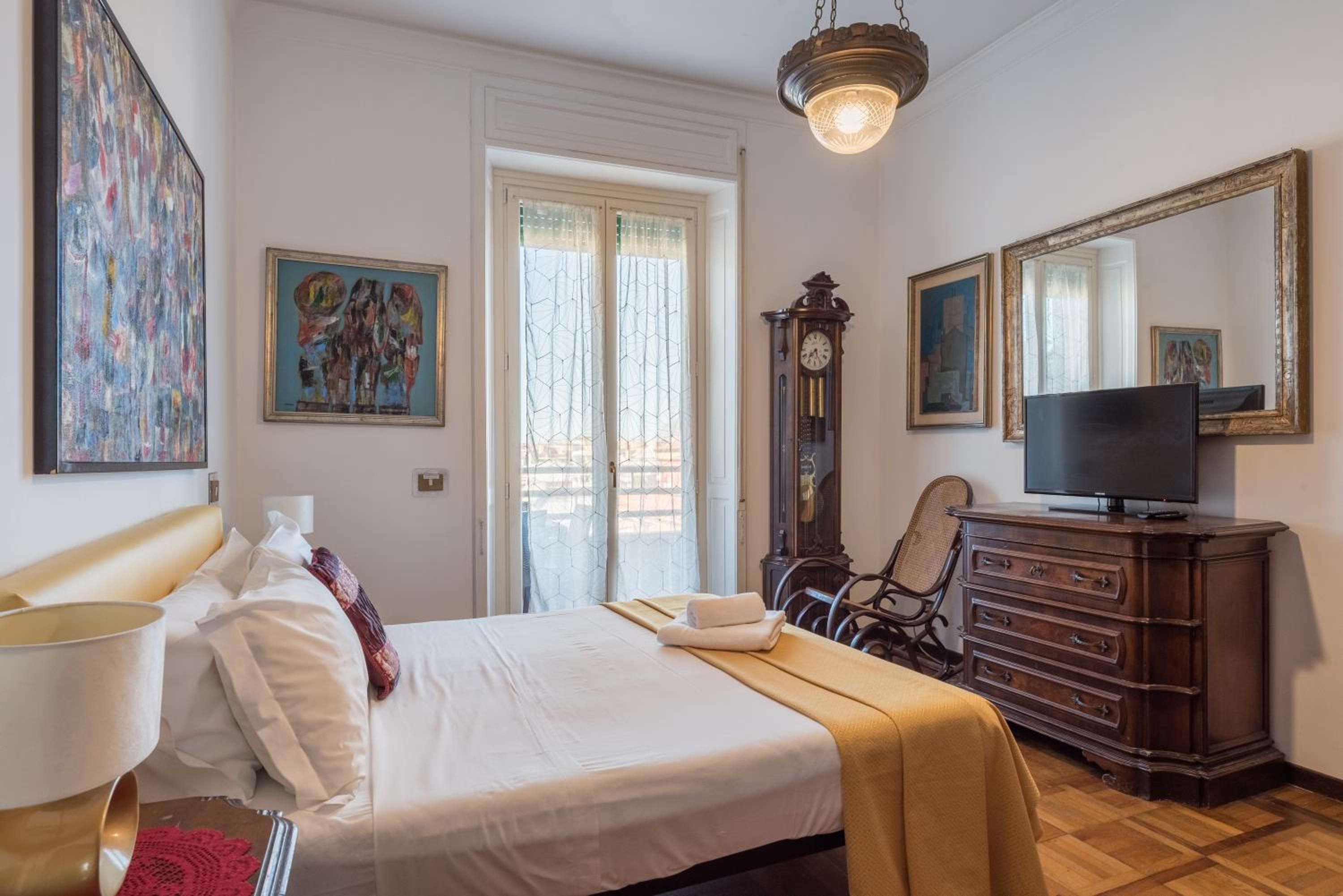 Charming Mazzini Apartment