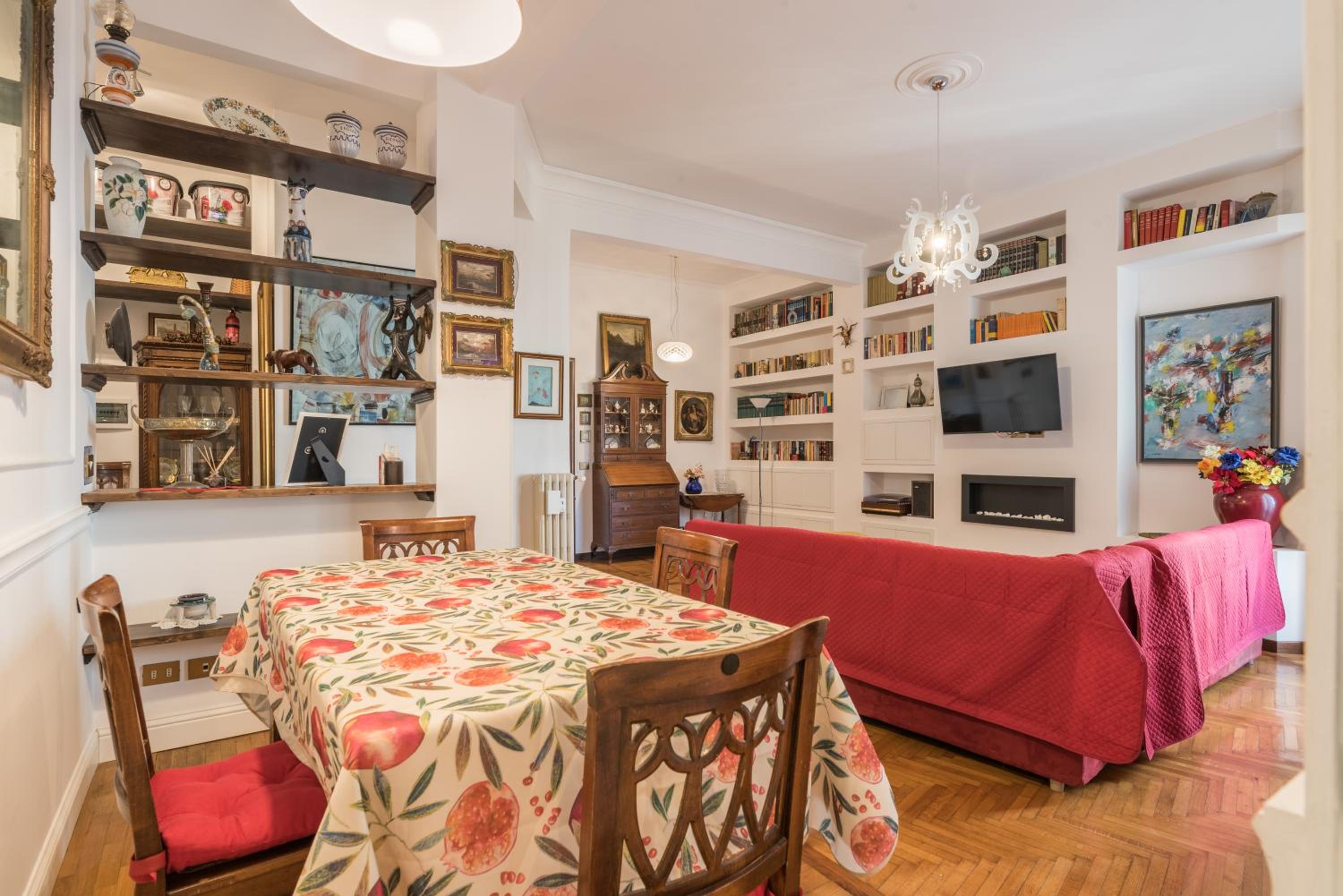 Charming Mazzini Apartment