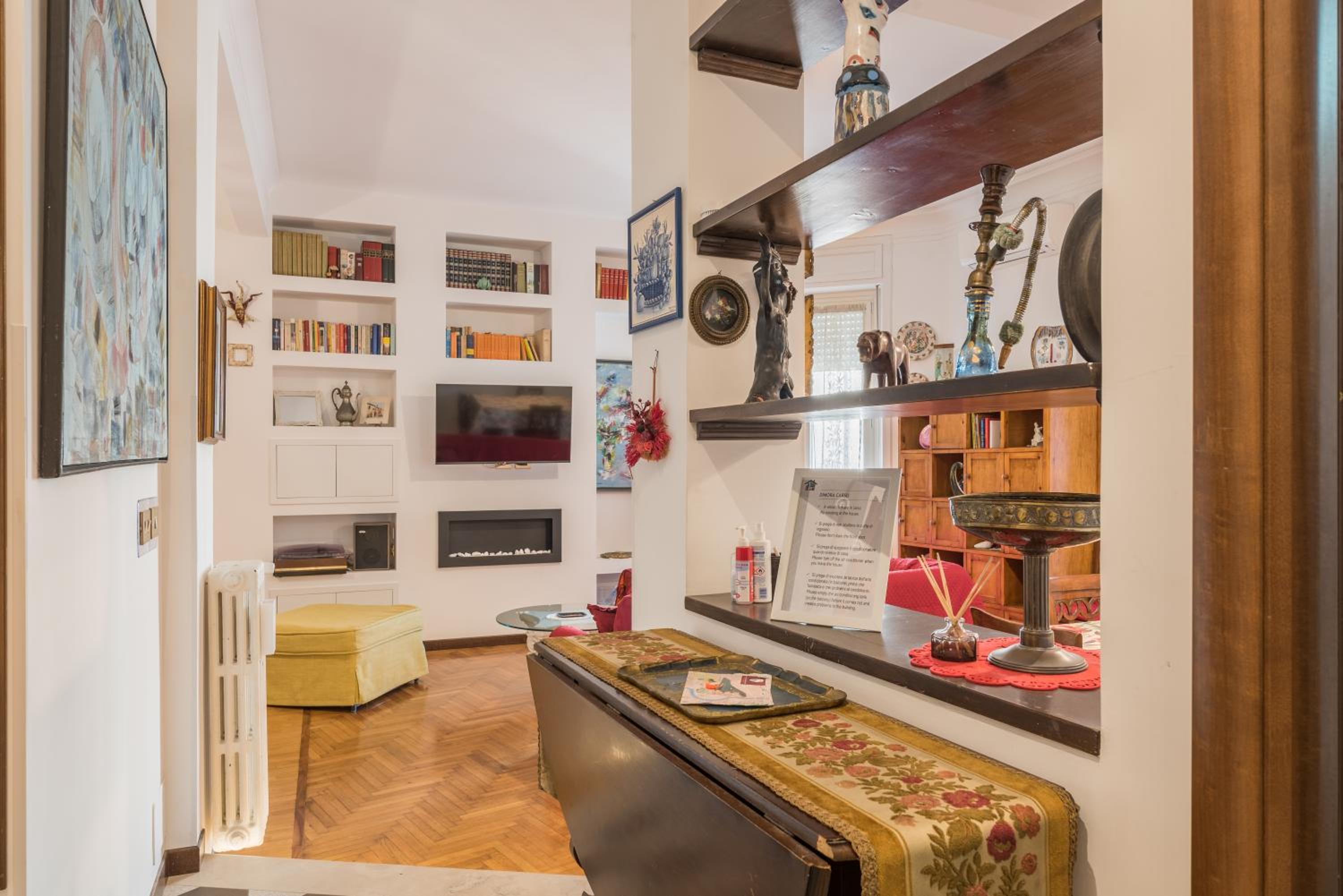 Charming Mazzini Apartment