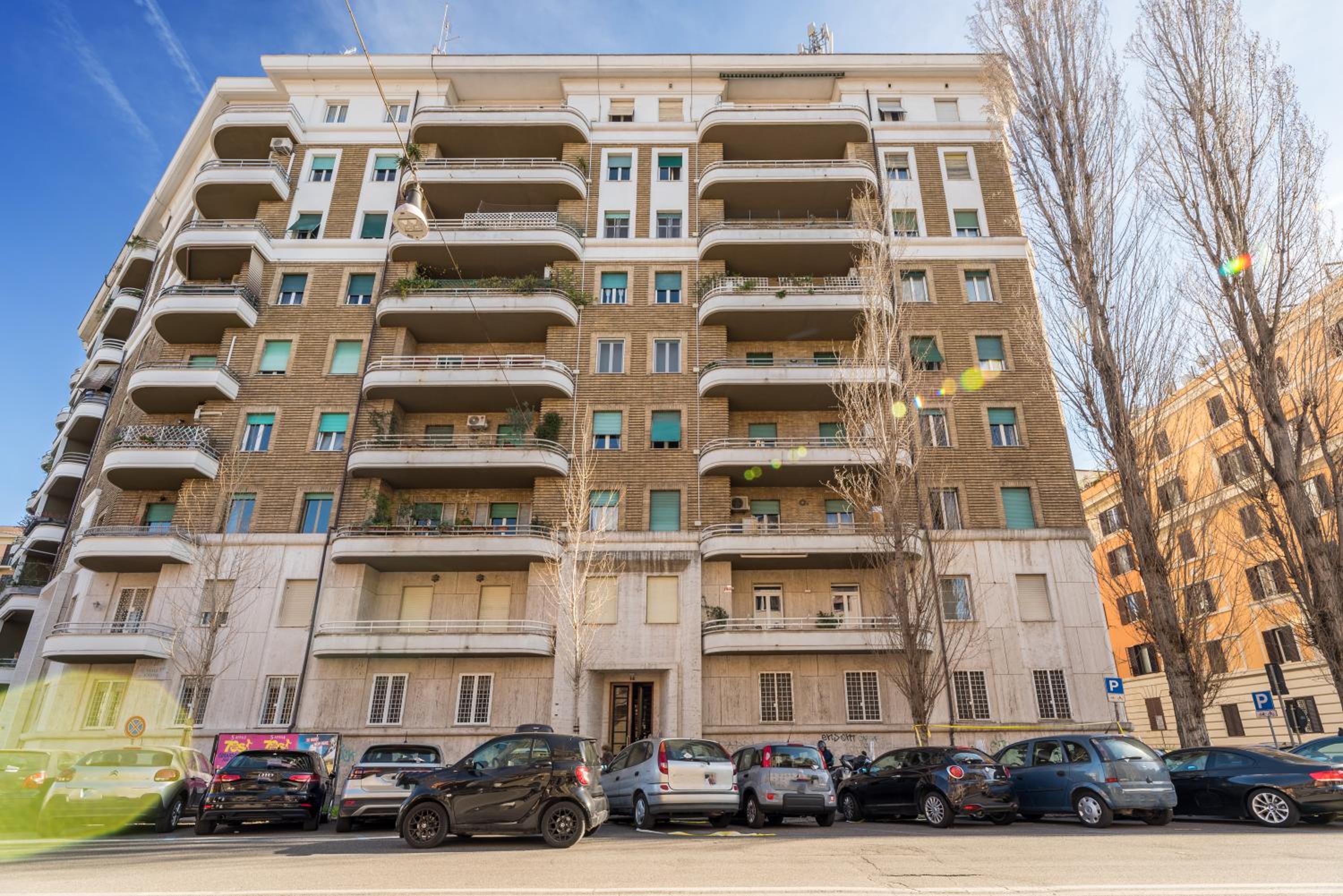 Charming Mazzini Apartment