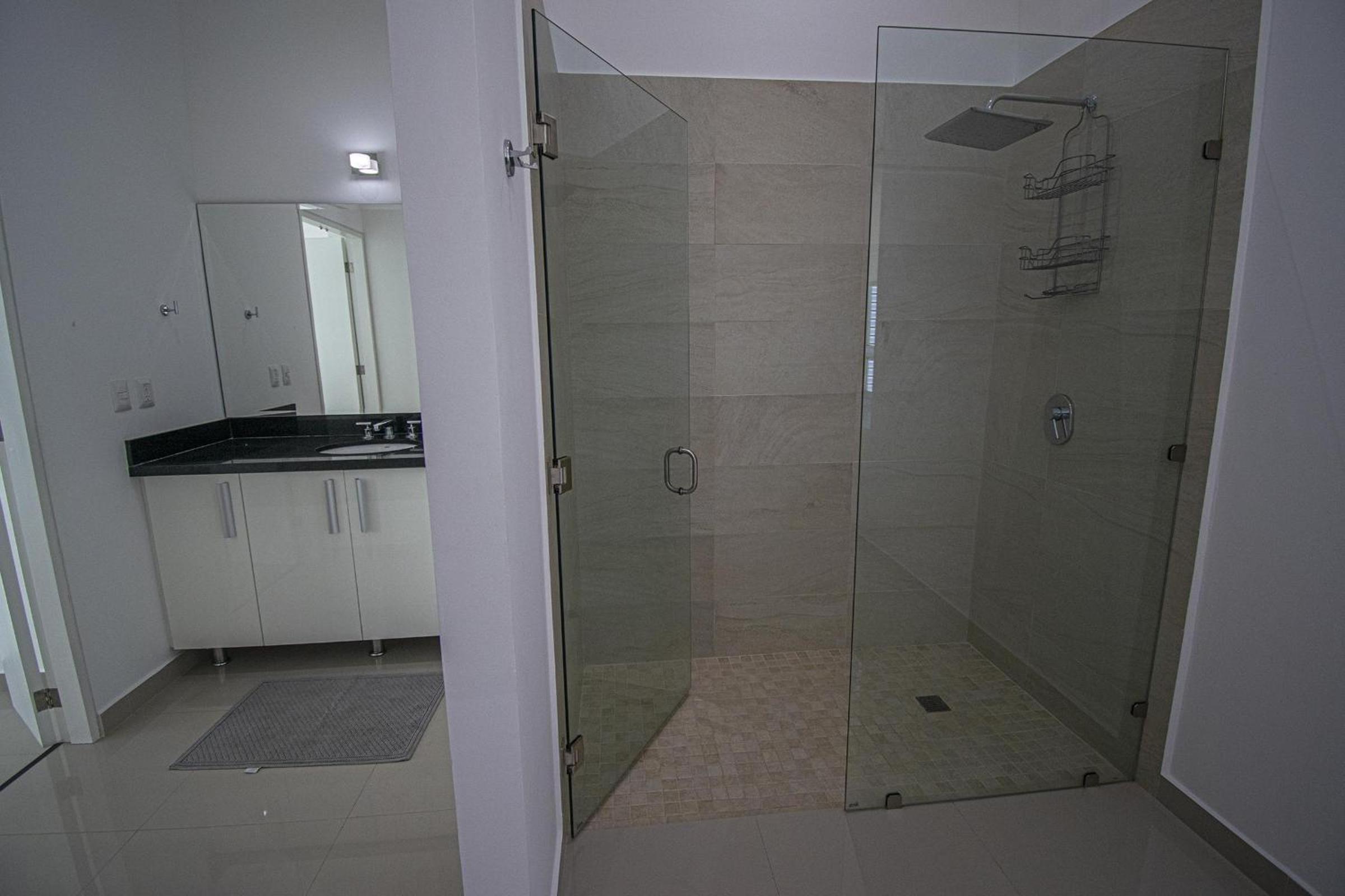 New Rates- Torre Eme Oceanfront Condo 1503