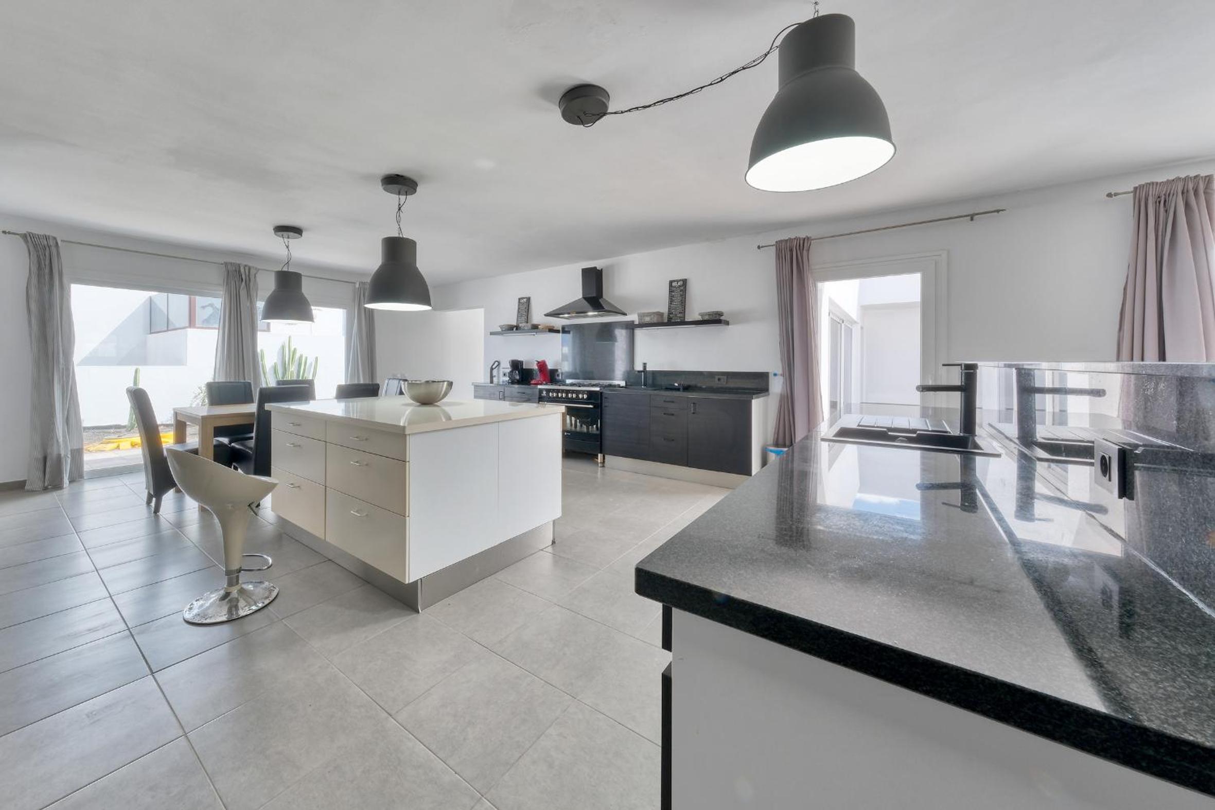 Casa Eden - Naturist area, Private Pool and BBQ By Lanzarote Vacation Homes view 3