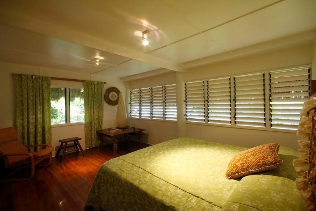Beachfront Villa - House of Bamboo, Infinity Pool - Image 3