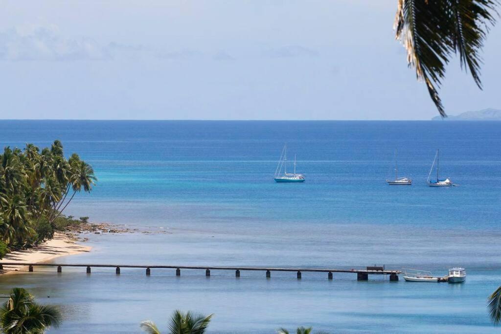 Beachfront Villa - House of Bamboo, Infinity Pool - Image 5