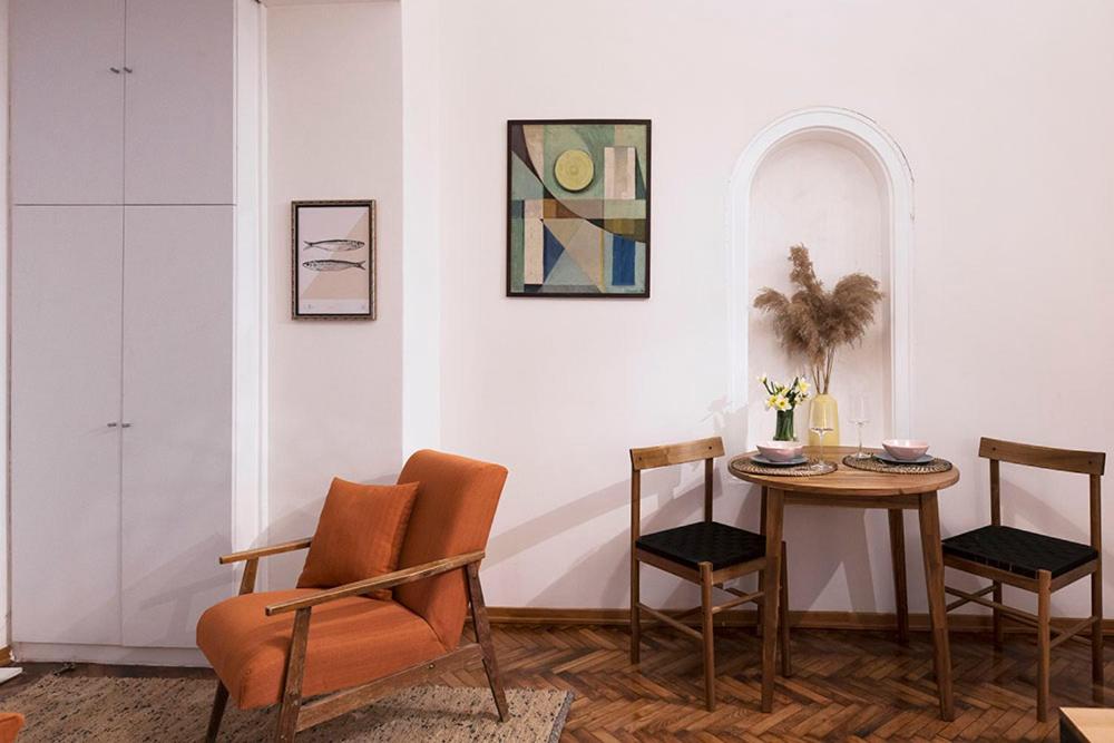 High Note Apartment