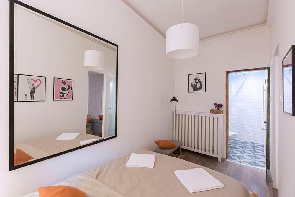 High Note Apartment