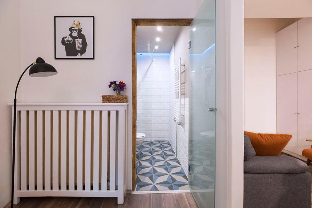 High Note Apartment