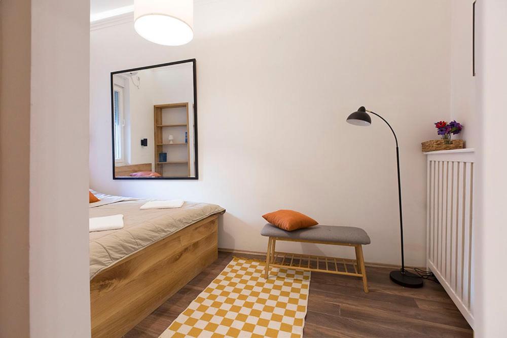High Note Apartment