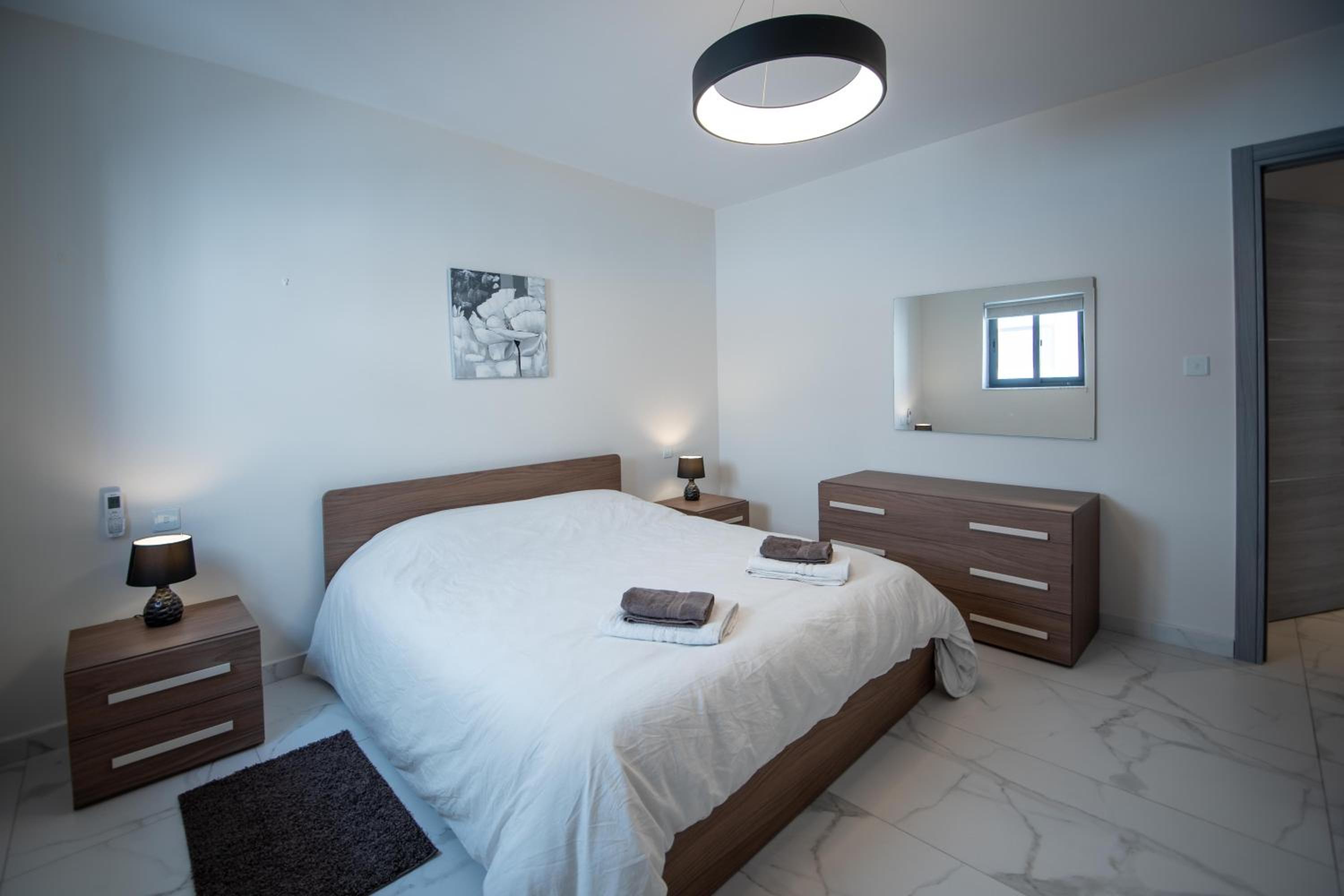 Seaside Luxury Apartment photo 5