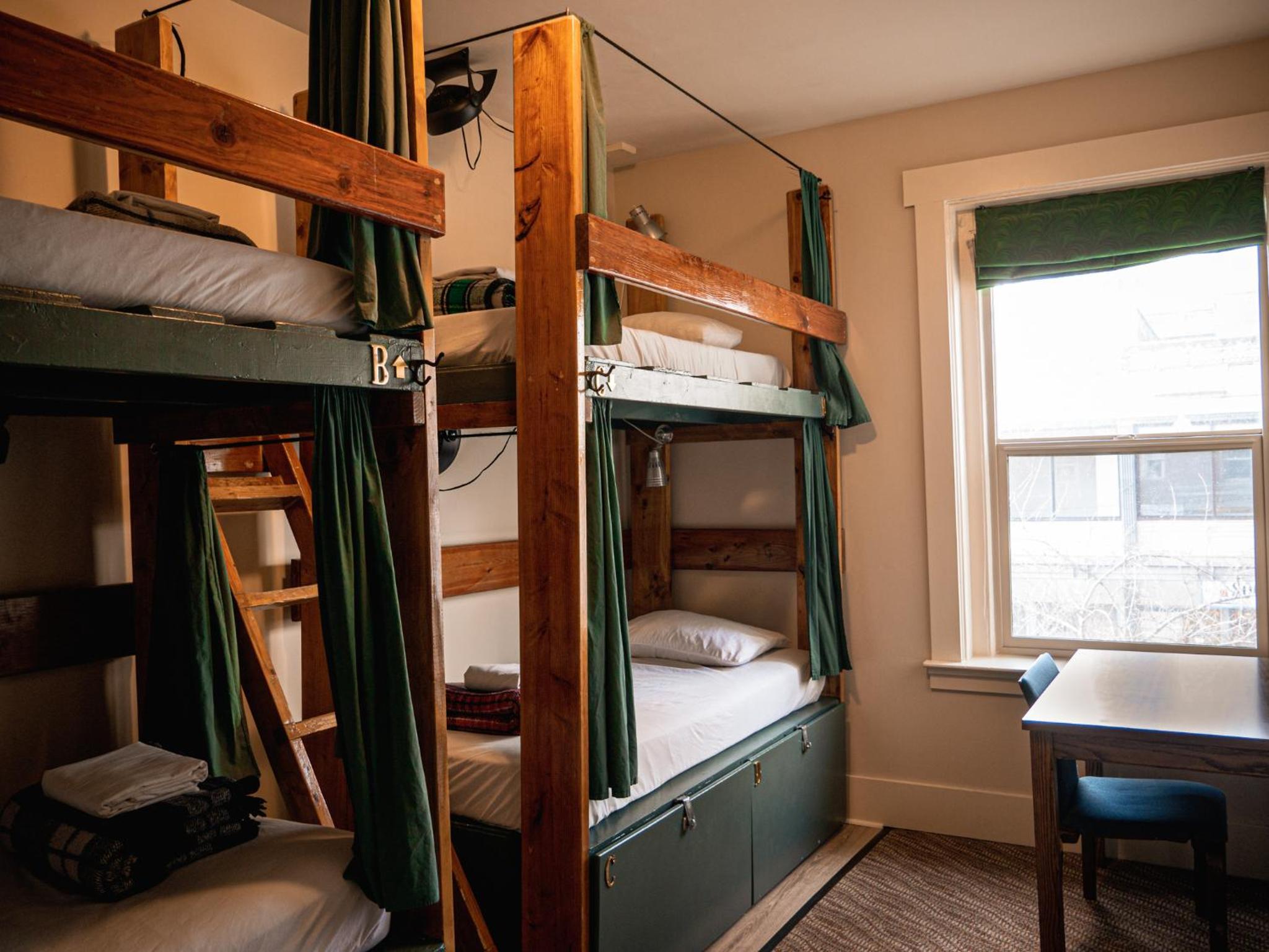 Green Tortoise Hostel Seattle