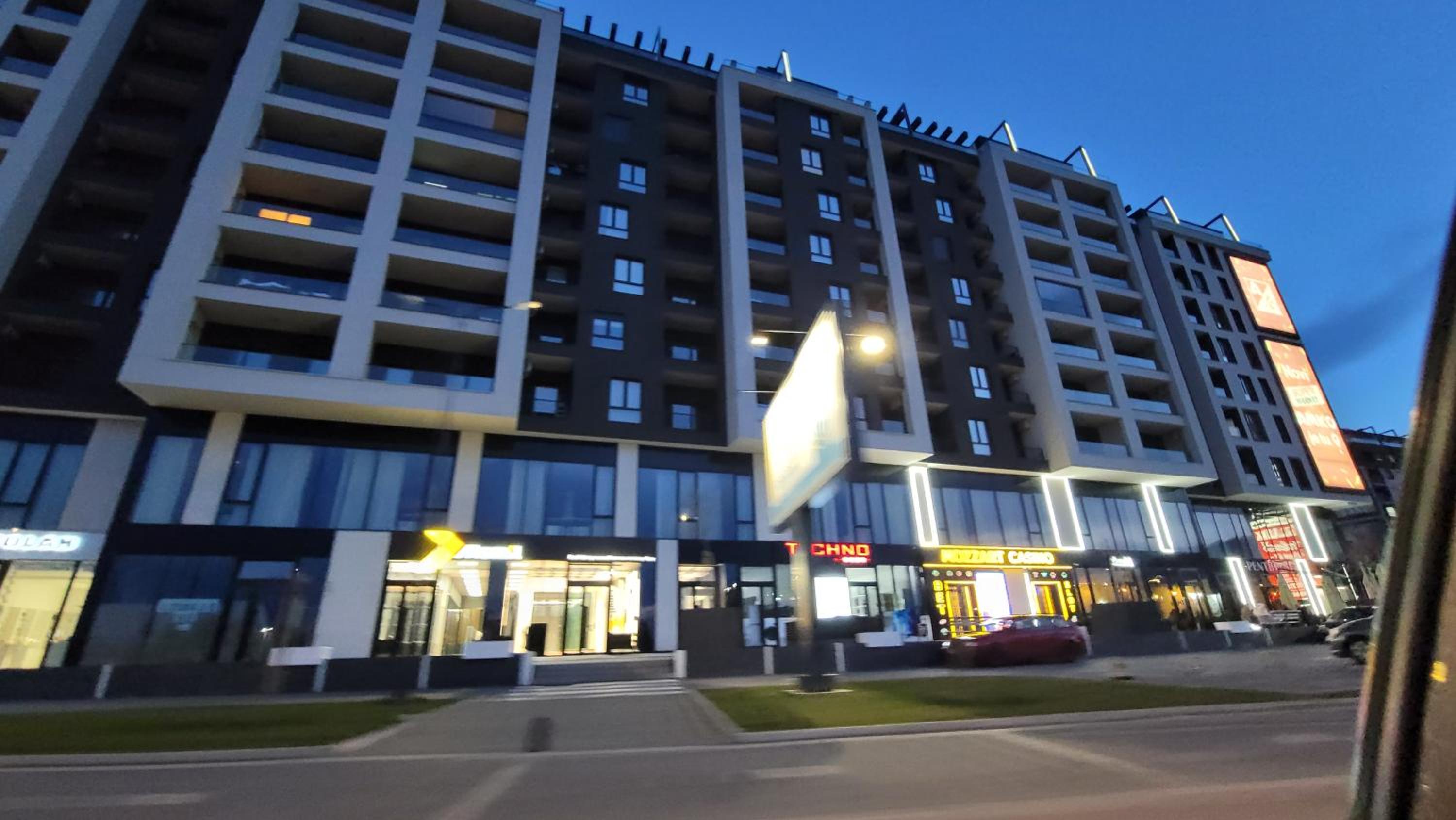 Studio apartment Lora Lux - Bulevar