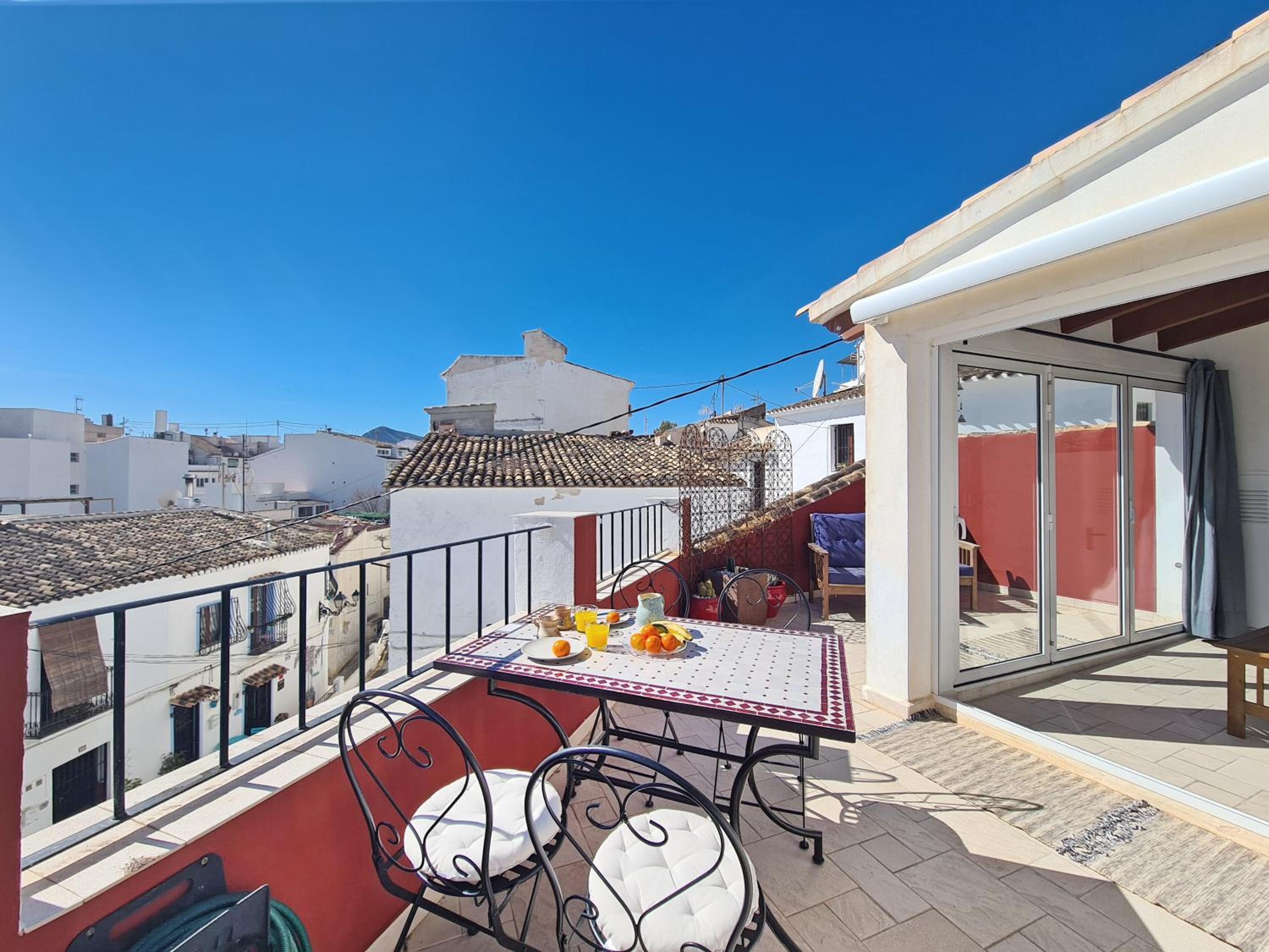 Casa Sèquia by NRAS photo 2