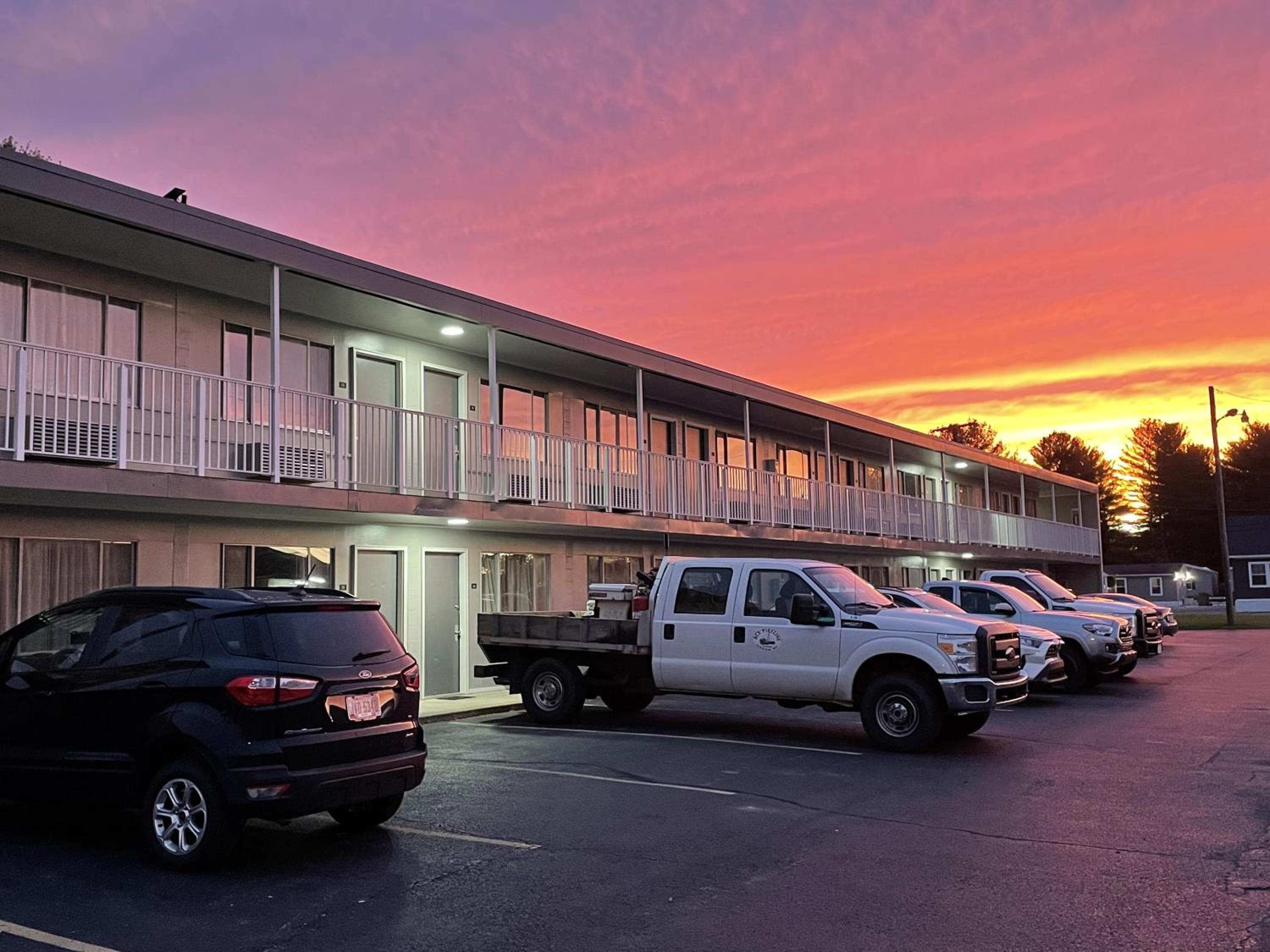 Lake Logan Inn