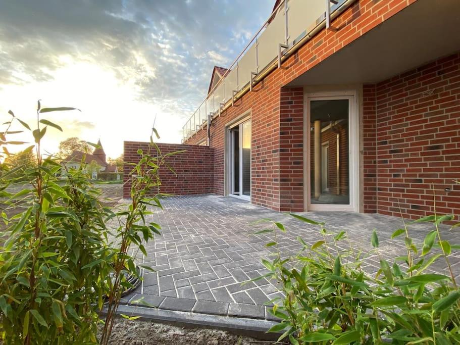 WORKATION Luxury Nature House , 10 min VW , Relax from Work mit Terrasse, Balkon und Parkplatz
