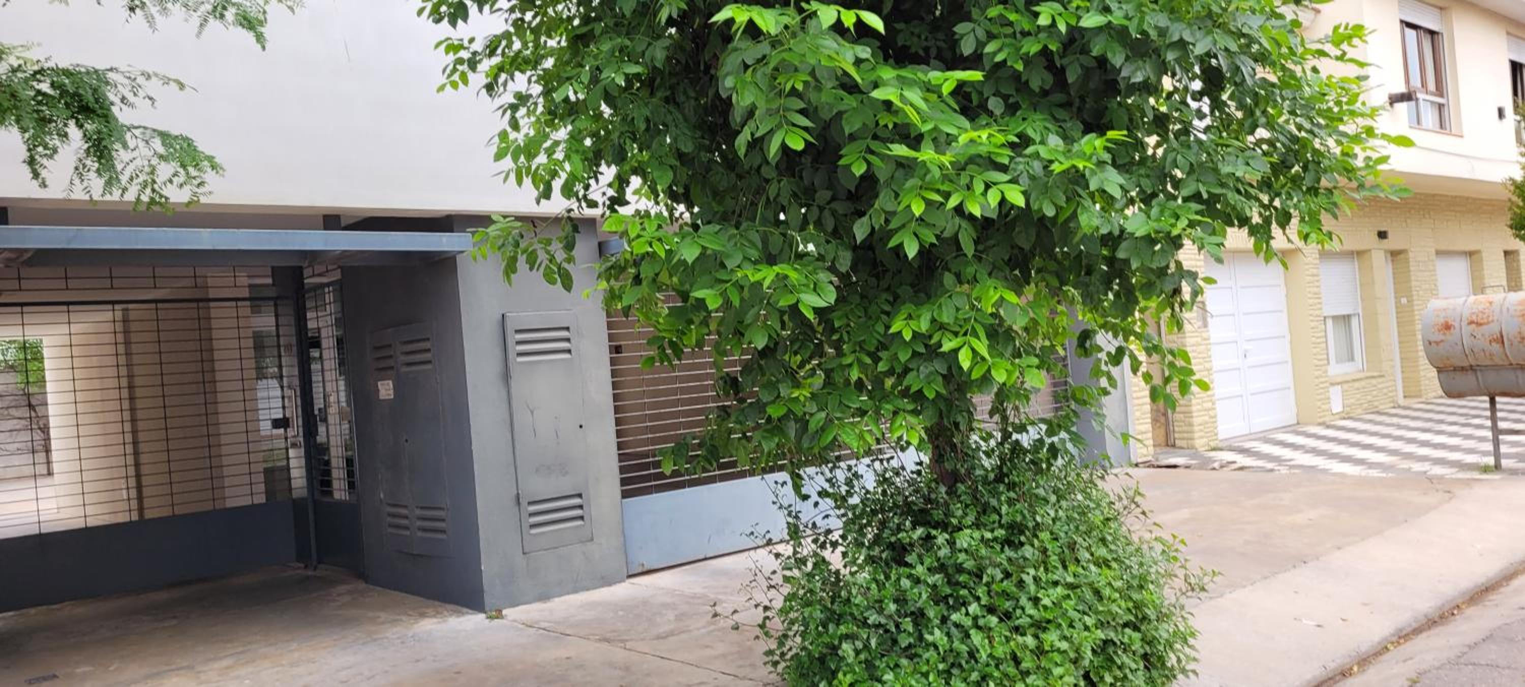 DÚPLEX TRES ARROYOS