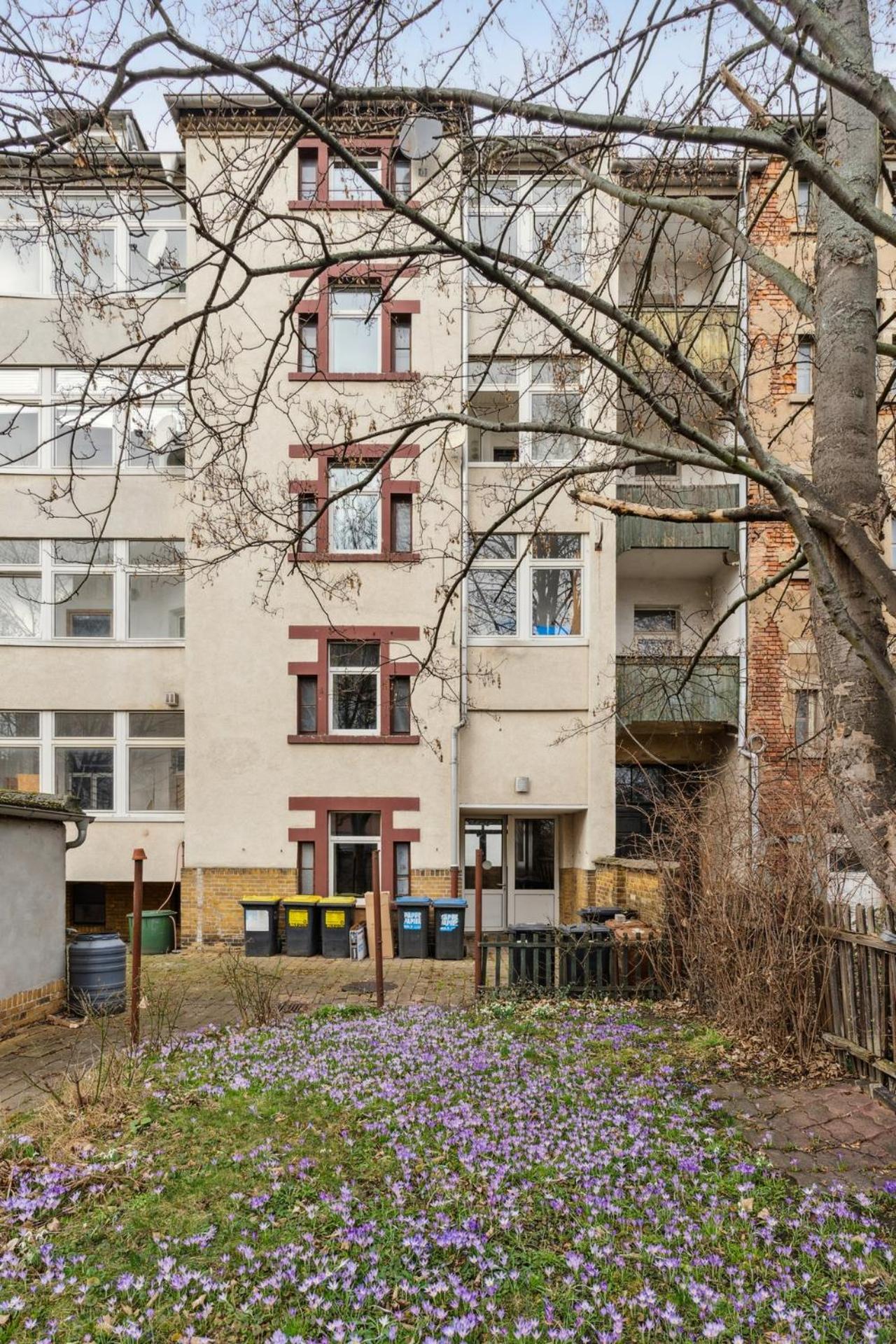 Apartment für 13 Gäste, 5 Schlafzimmer, 2 Bäder, 2 Loggia's, Leipzig Zentrum Ost