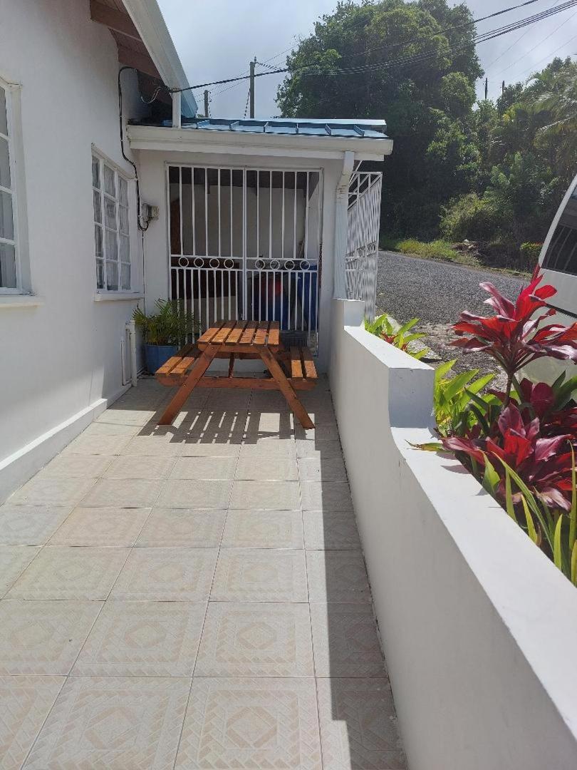 Selen's Apartment in Ti Rocher Micoud Saint Lucia