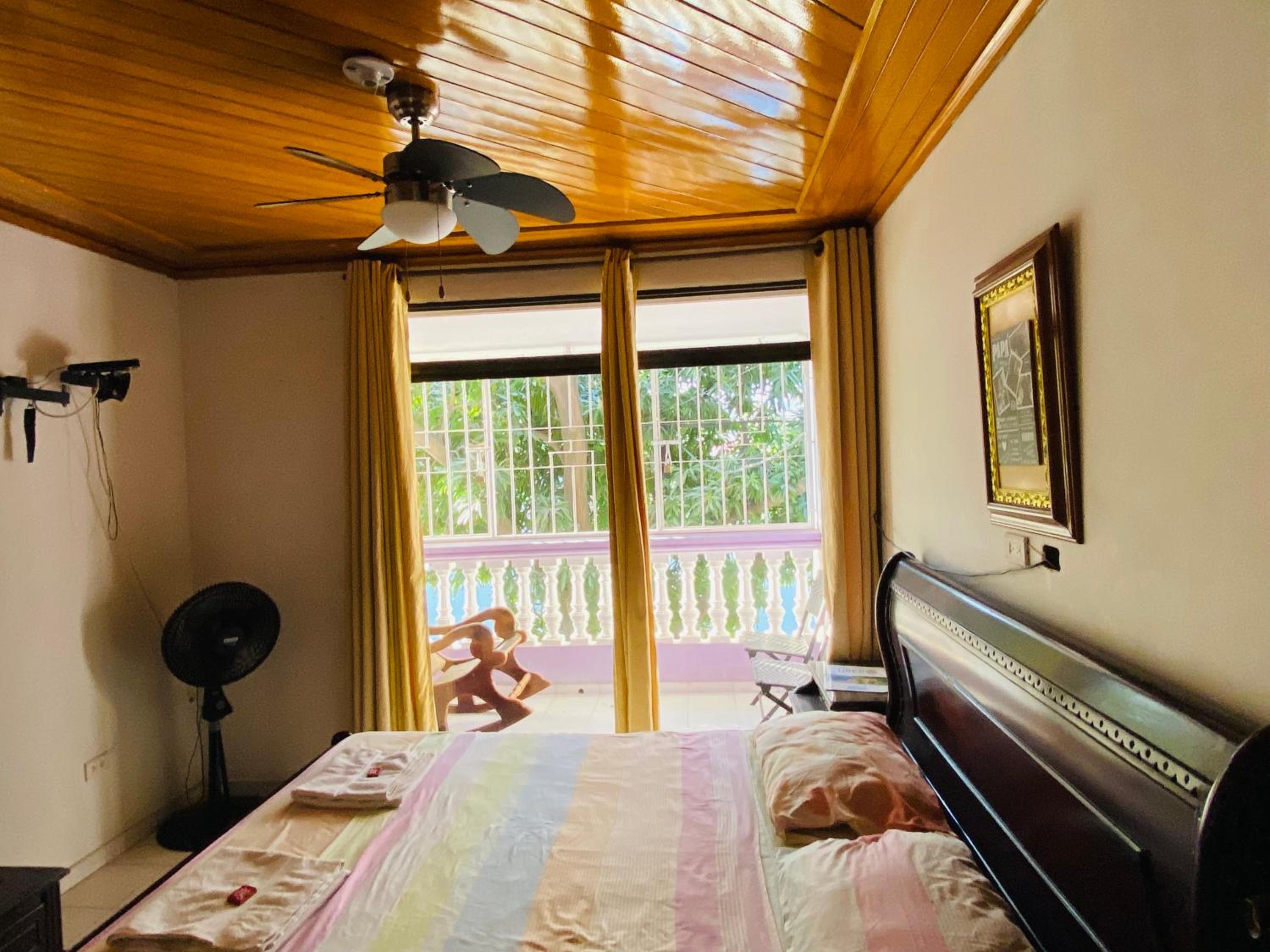 Casa Feliz Hostal