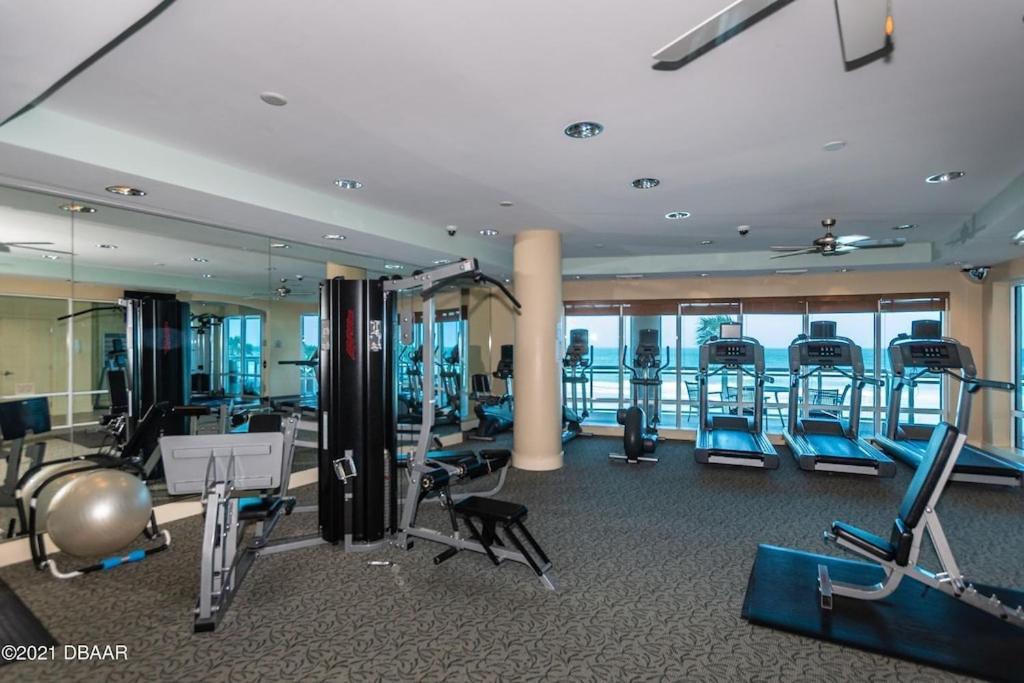 2 Bedroom 2 Bath Luxury condo with Oversized Patio & Outdoor Grill.