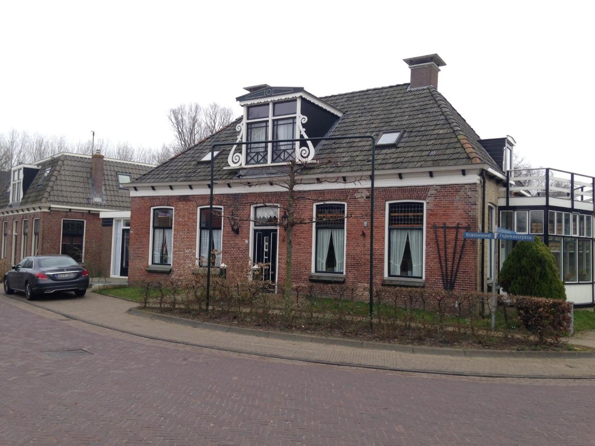Photo 16