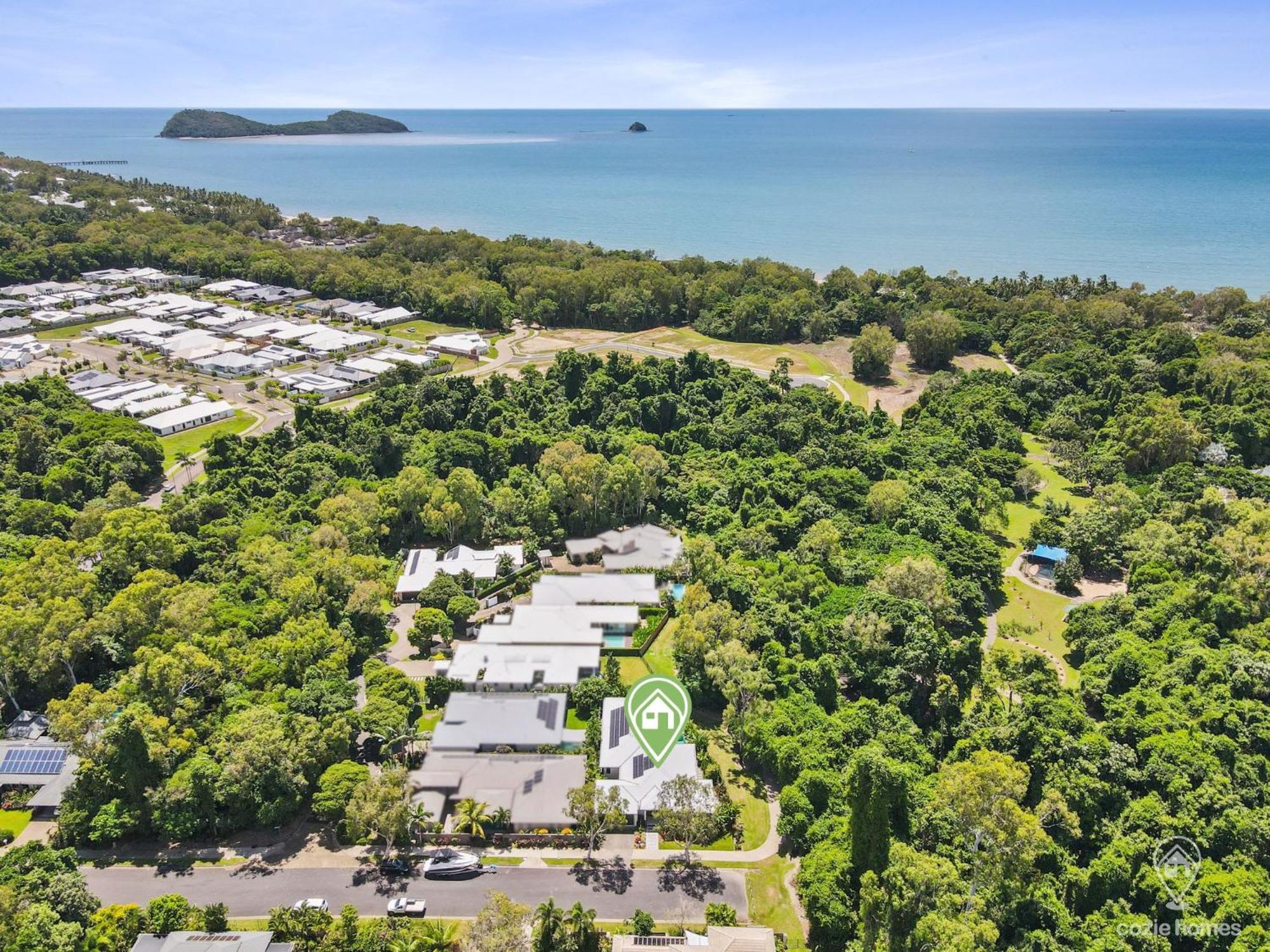 House Heliconia - Luxury Living in Palm Cove