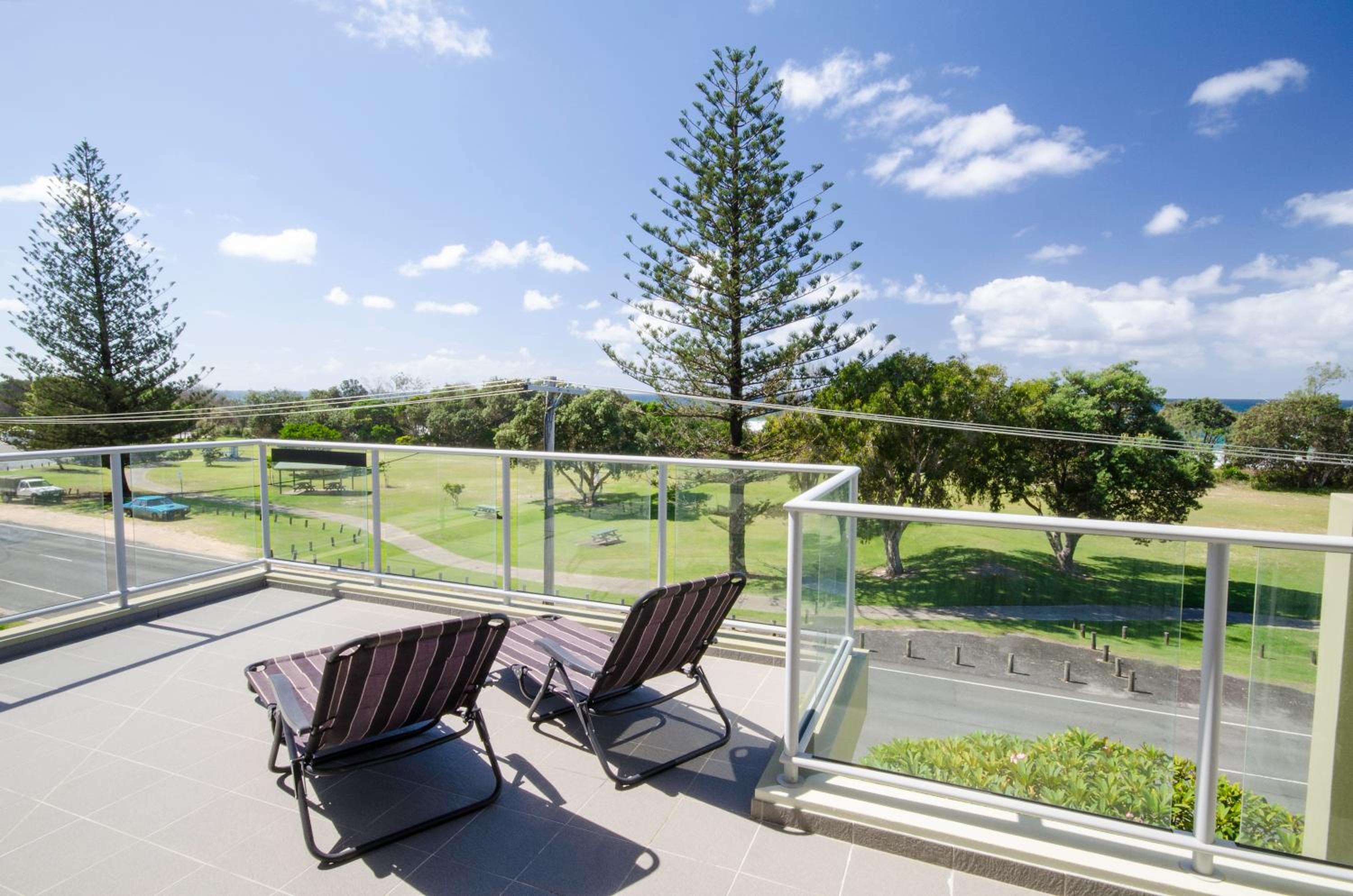 Ming Apartments - Holiday Management