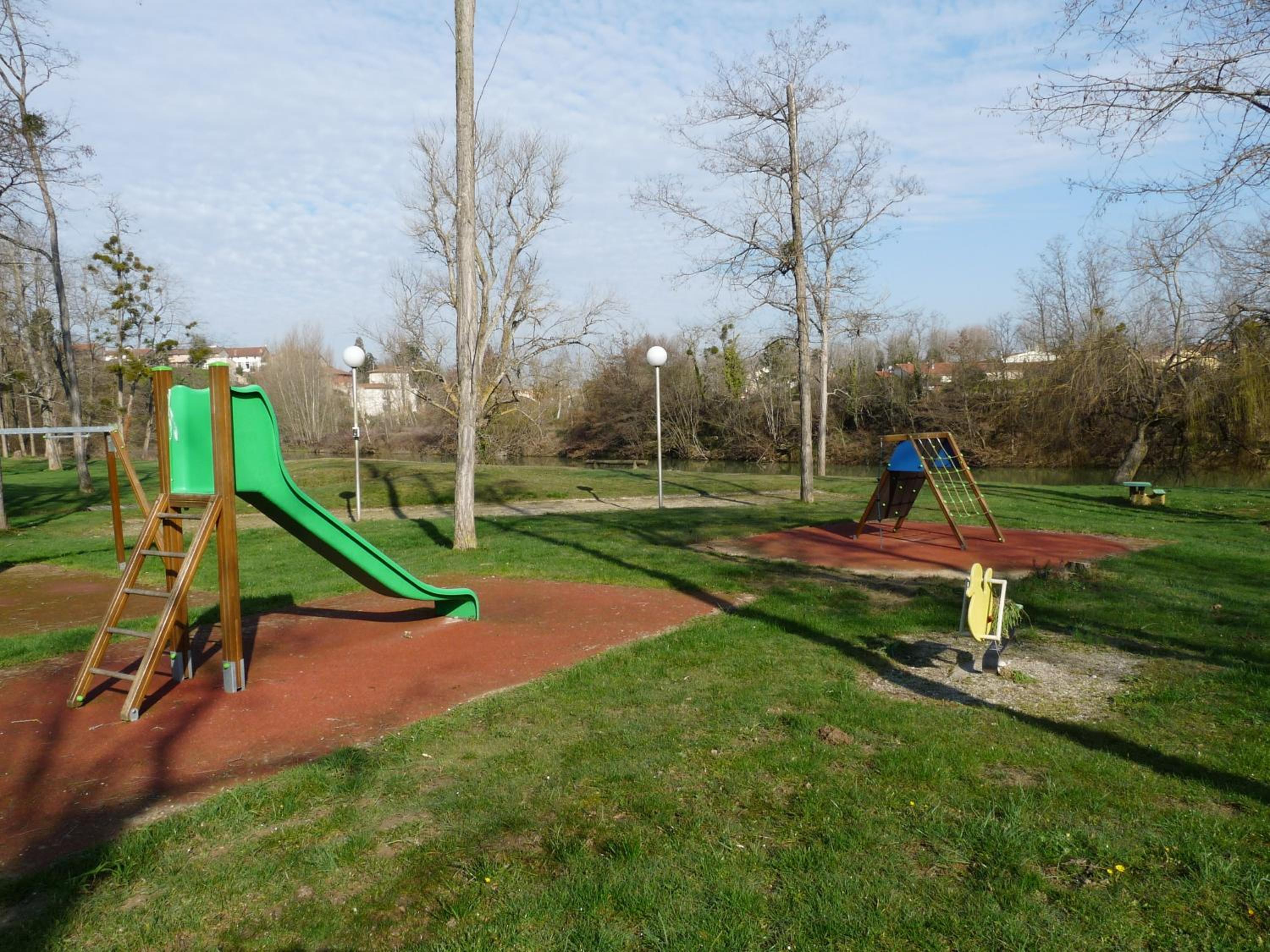 Photo 13