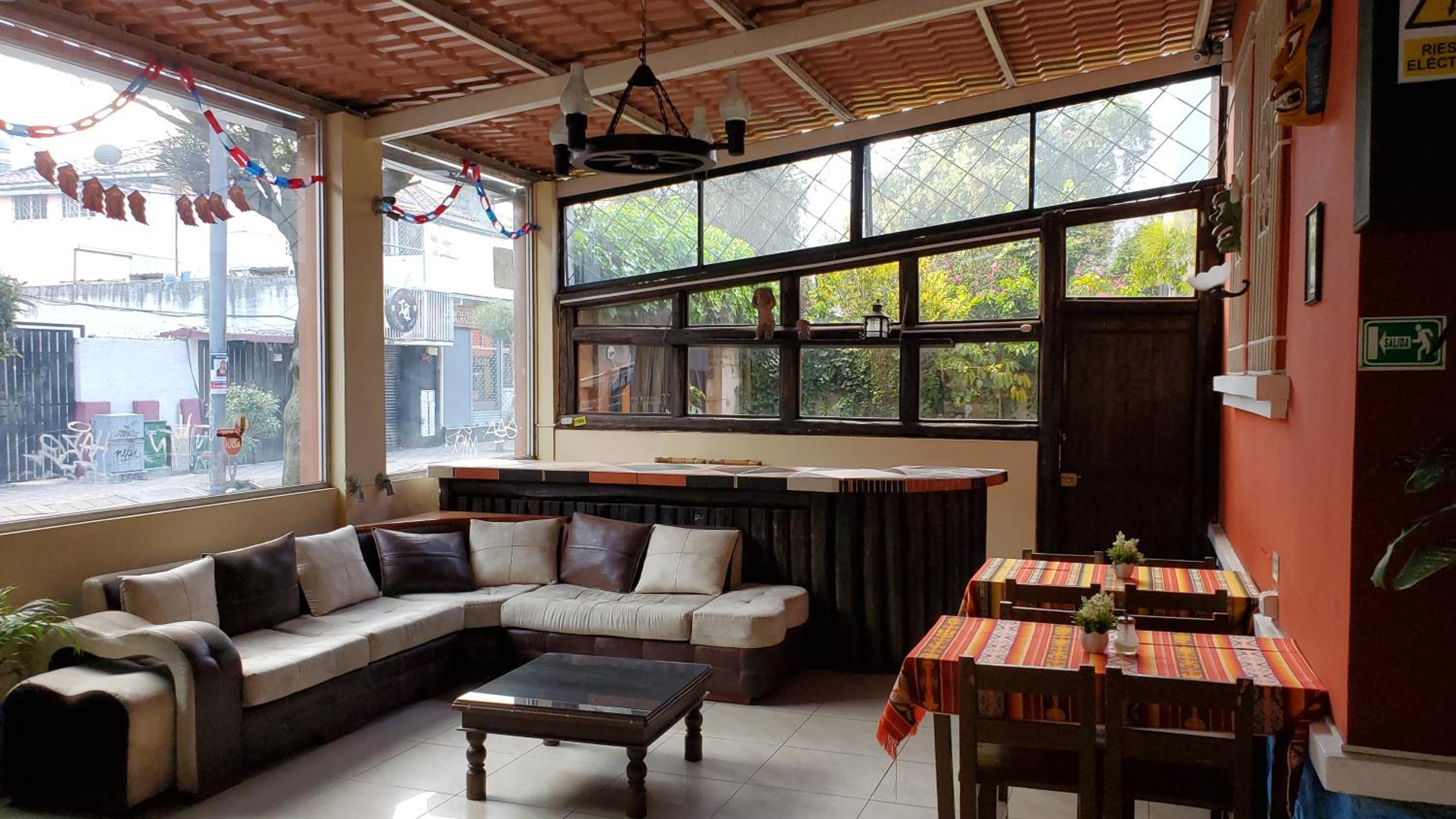 Hostal Bolívar Inn