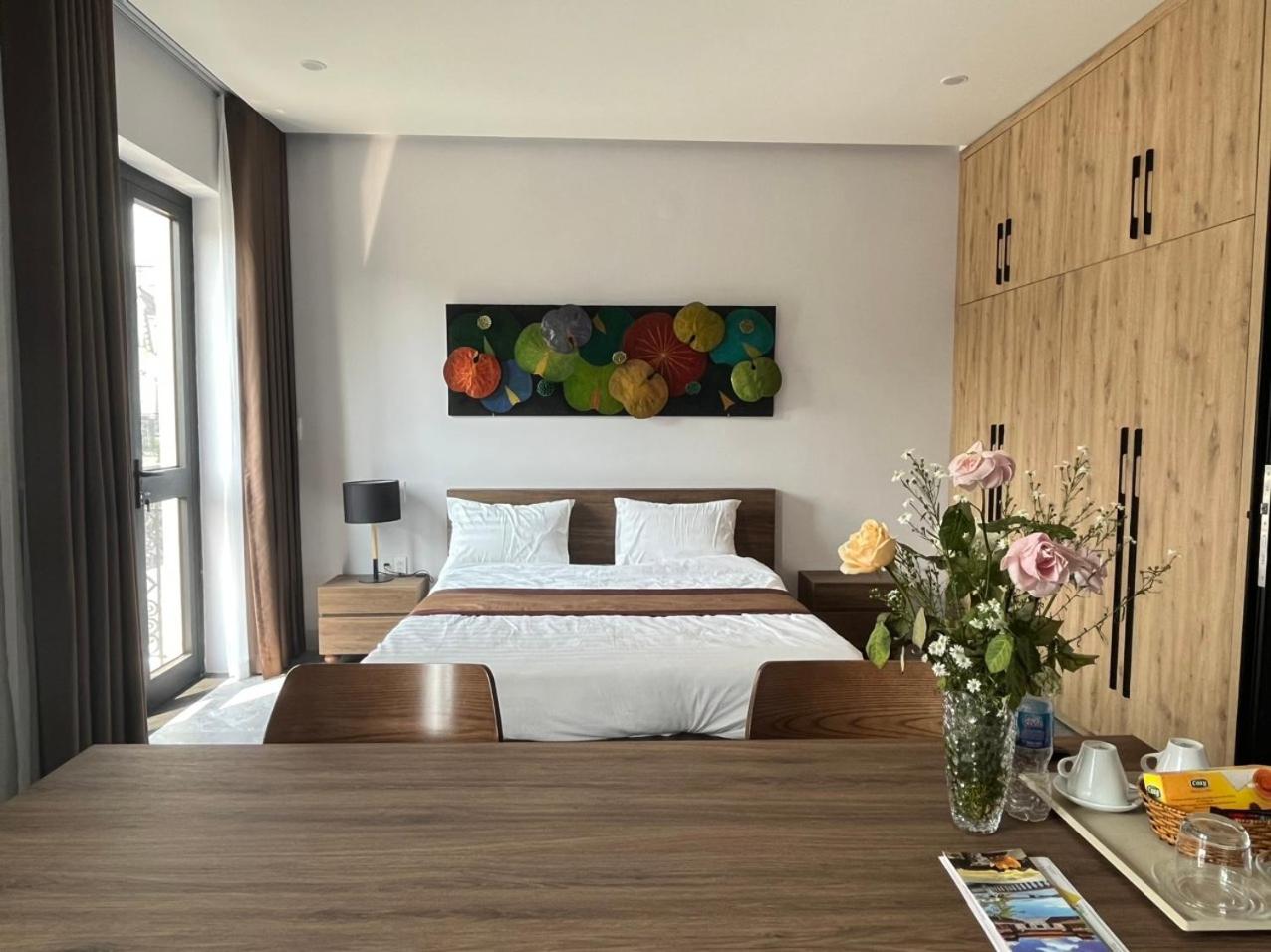Moon House