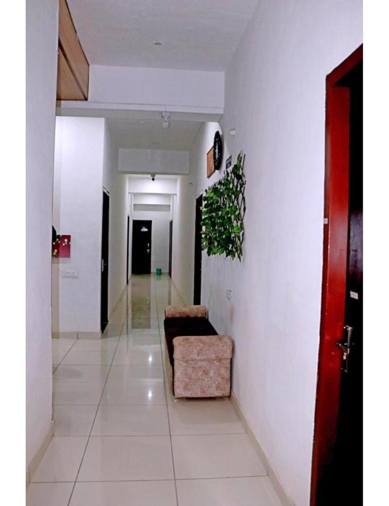 Hotel UV, Haryana view 5