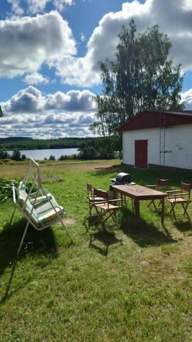 Lappish Summerhouse by the River