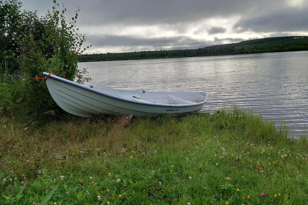 Lappish Summerhouse by the River