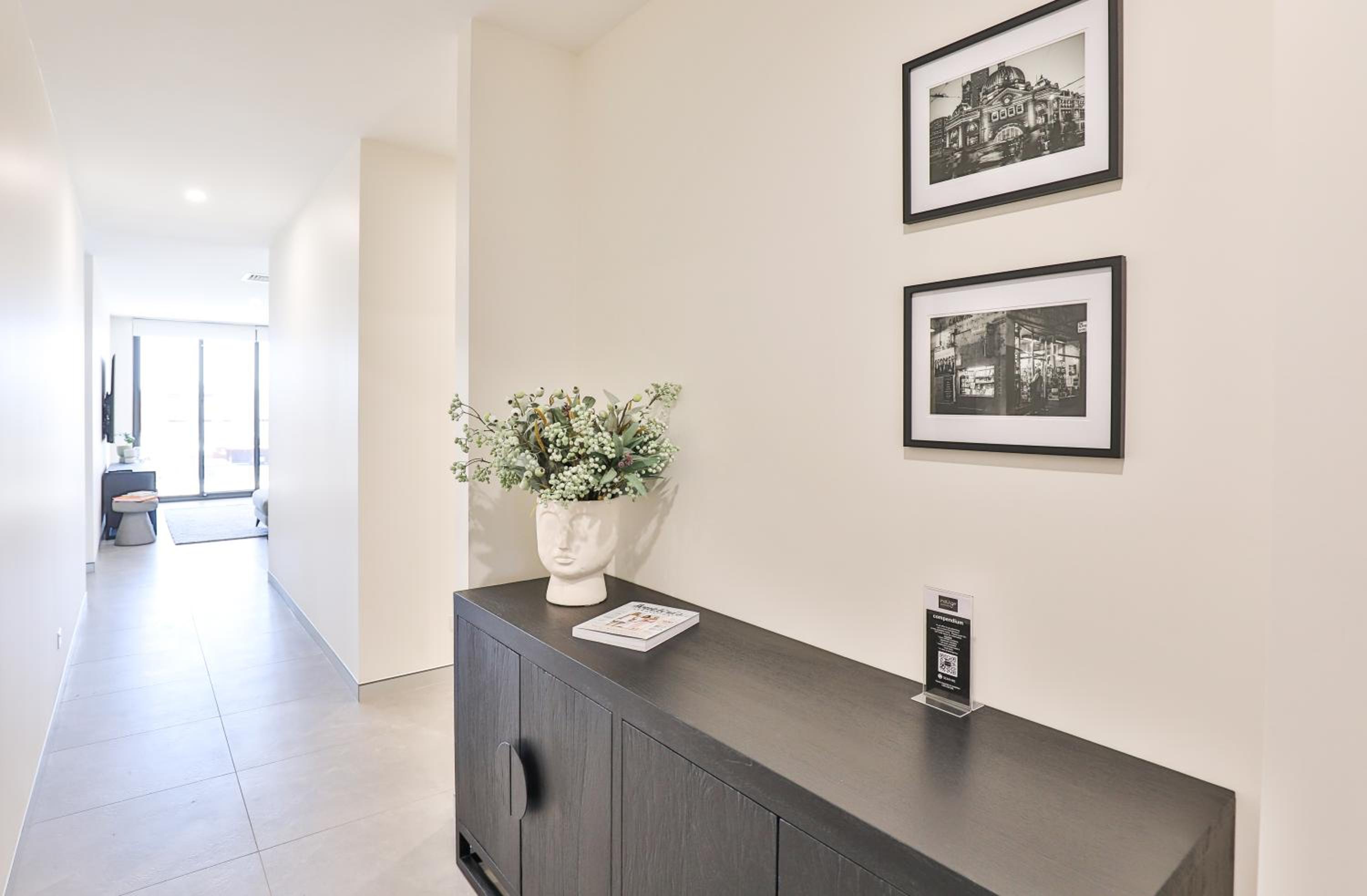 Indulge Apartments - City View Penthouses