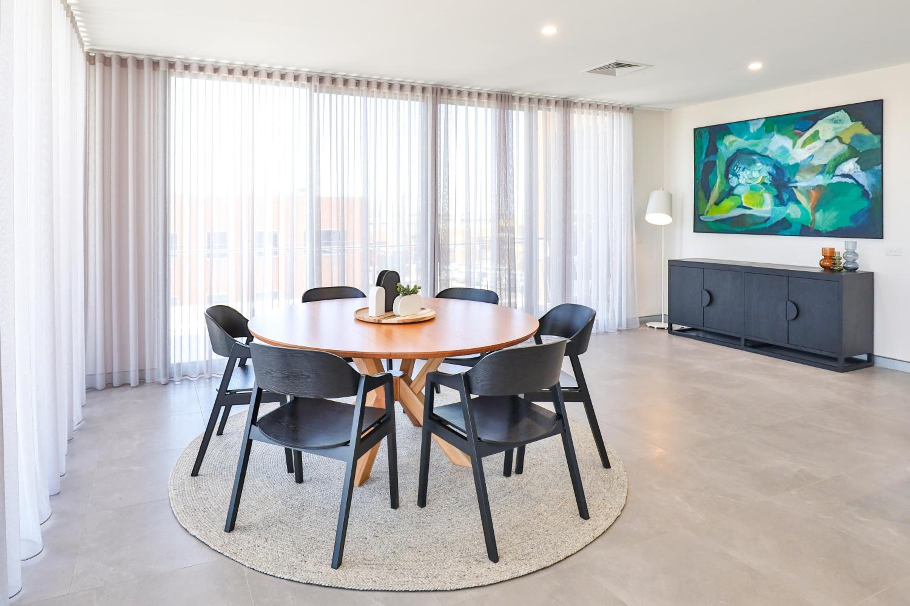 Indulge Apartments - City View Penthouses