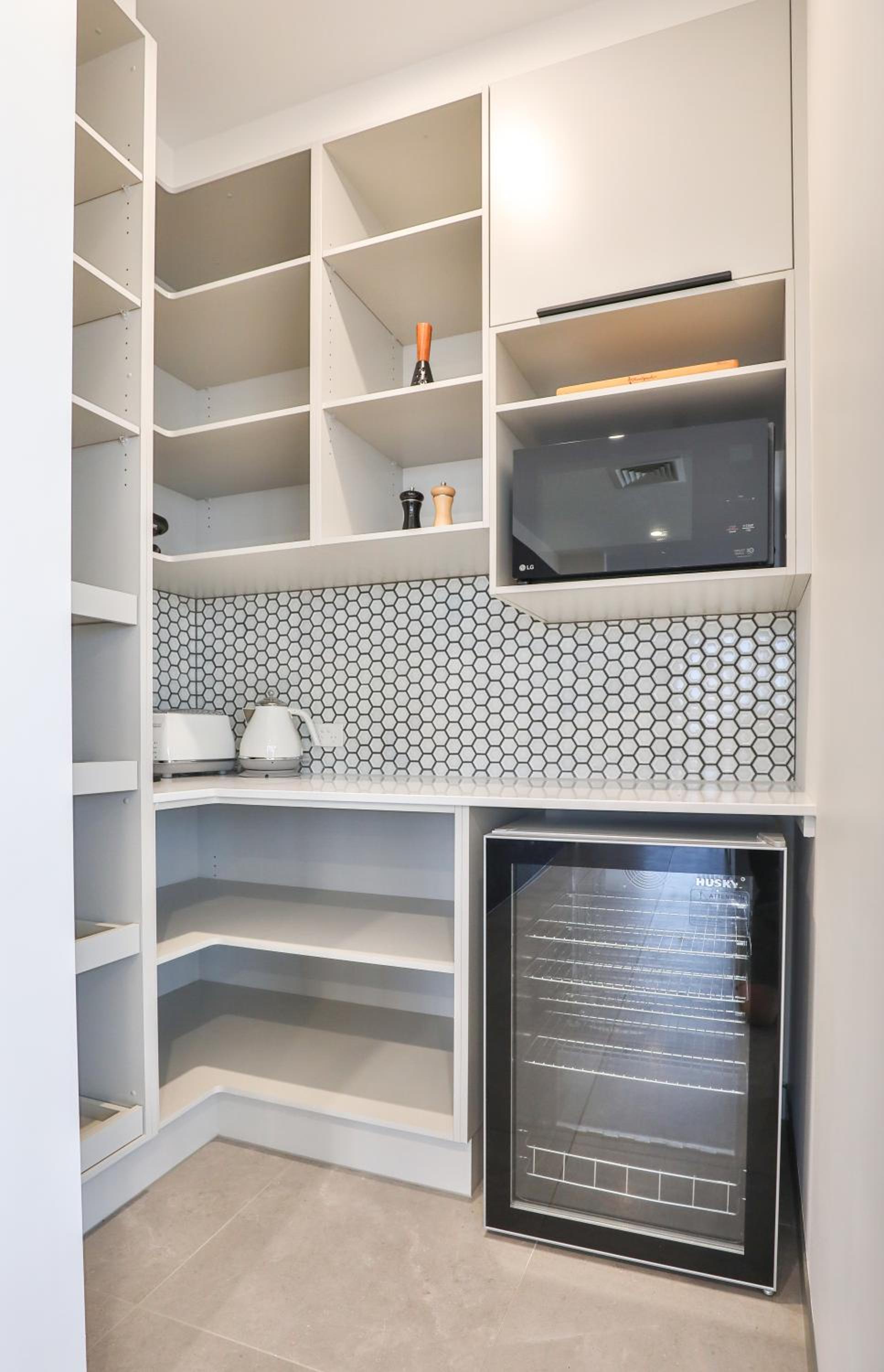 Indulge Apartments - City View Penthouses