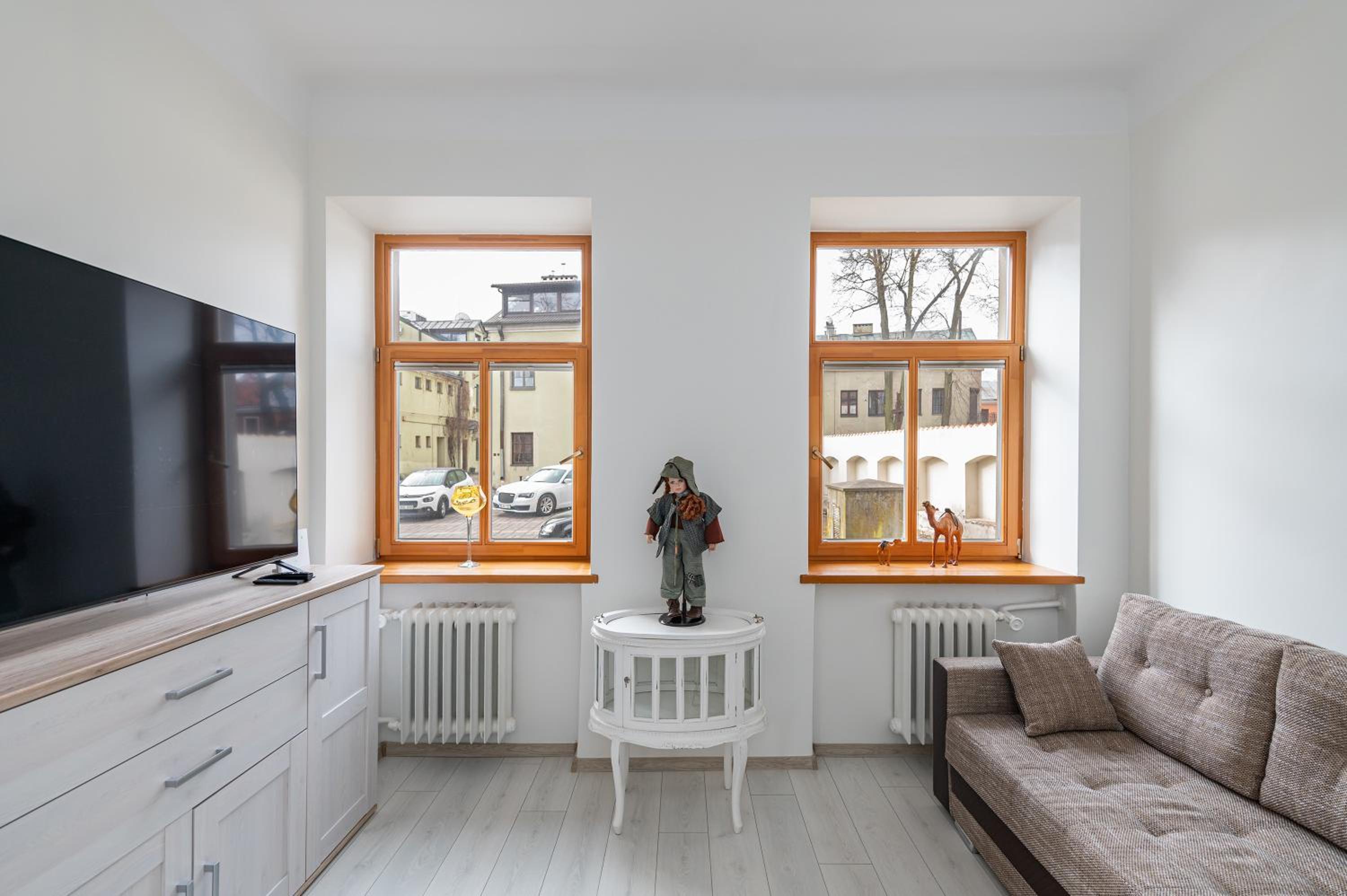 Sophisticated Old town apartment by Polo Apartments view 3
