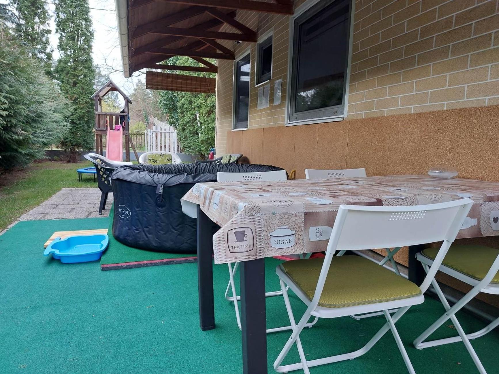 Dunakanyar, Szentendrei sziget Szamóca Vendégház Horány télen nyáron