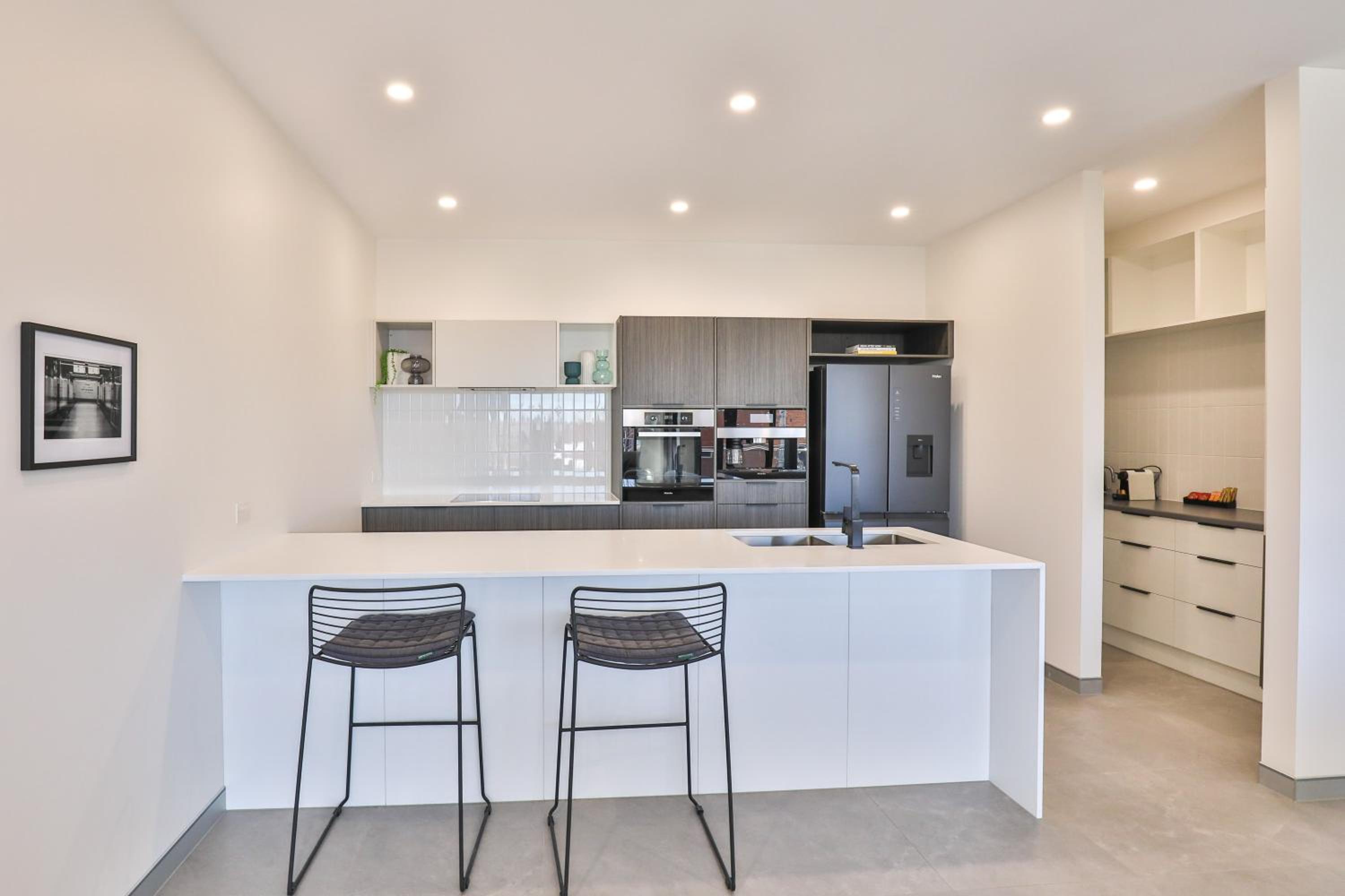 Indulge Apartments - City View Penthouses