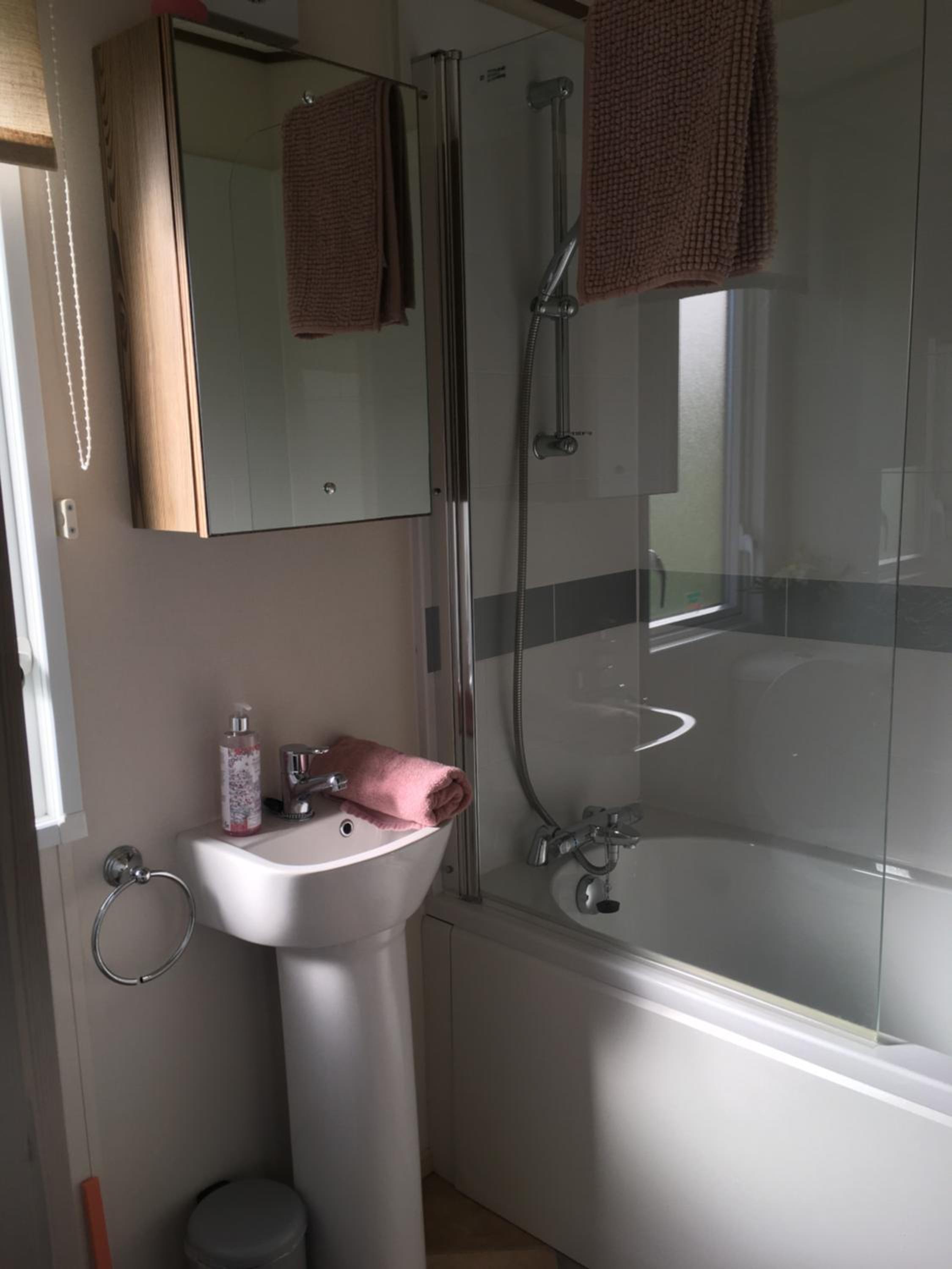 BRANWOOD Luxury Caravan Holidays Newquay view 2