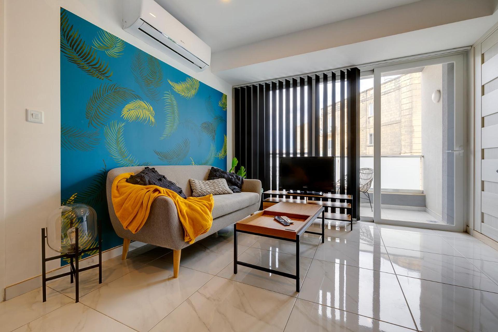 Modern 1BR Apartment Central Location view 3